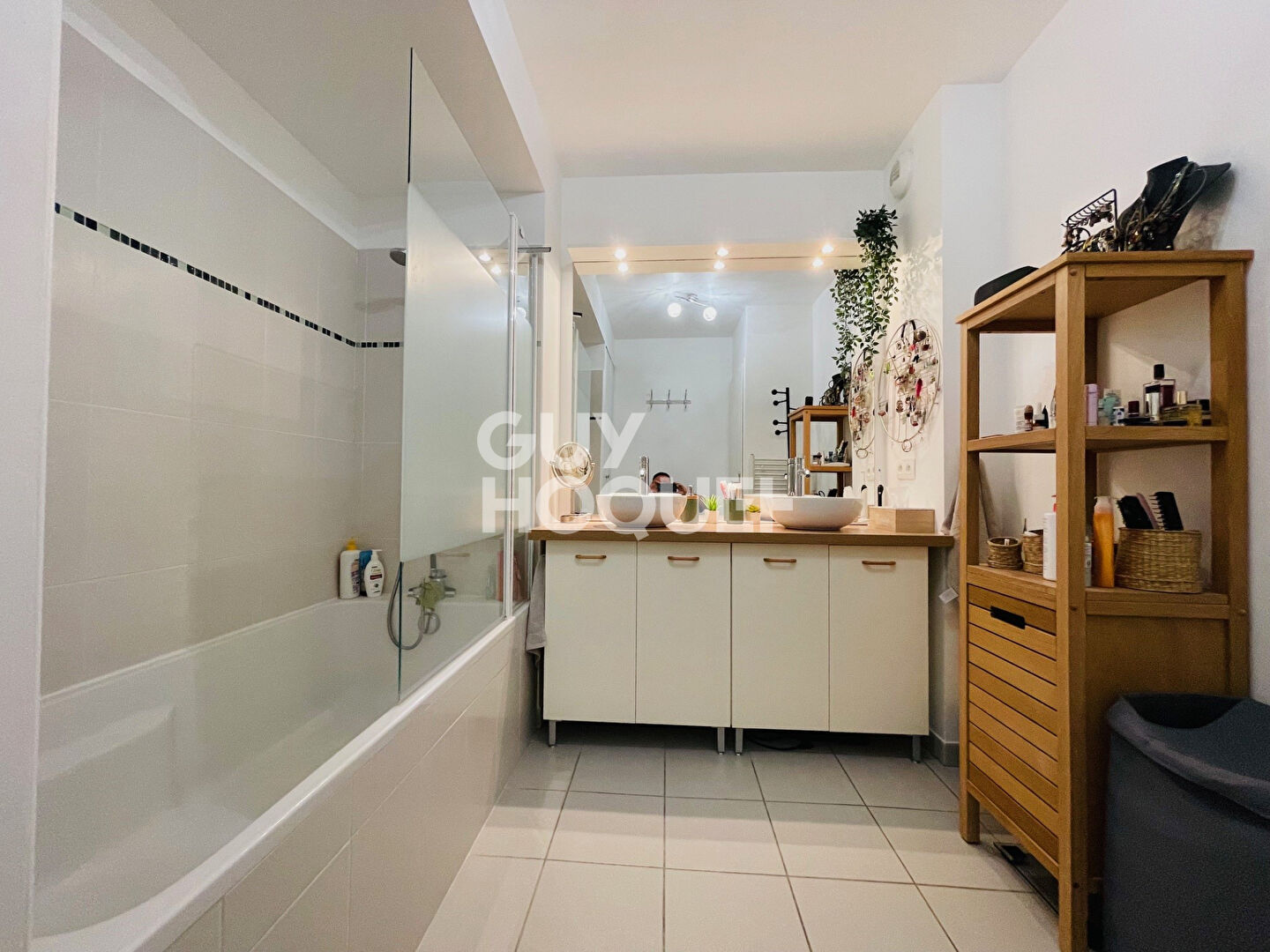 Appartement Juvignac 3 pièce(s) - 2 Terrasses - garage et local