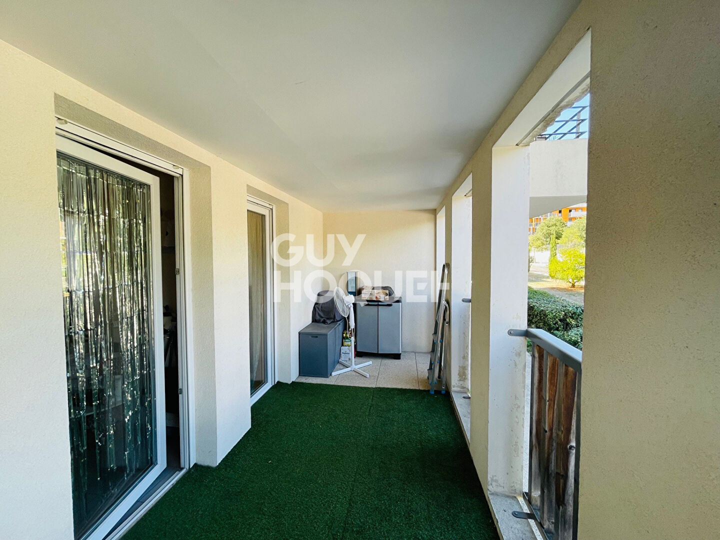 Appartement Juvignac 3 pièce(s) - 2 Terrasses - garage et local