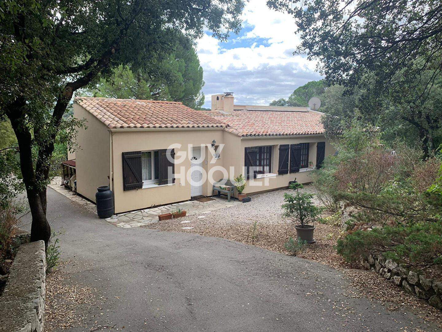 Agréable maison 107 m2 + Terrain 2050  m2: VUE PIC SAINT LOUP