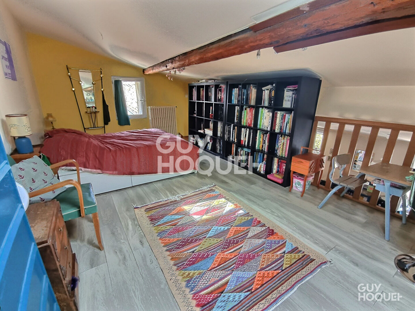 Maison de ville 105 m2 : vieux  village Celleneuve