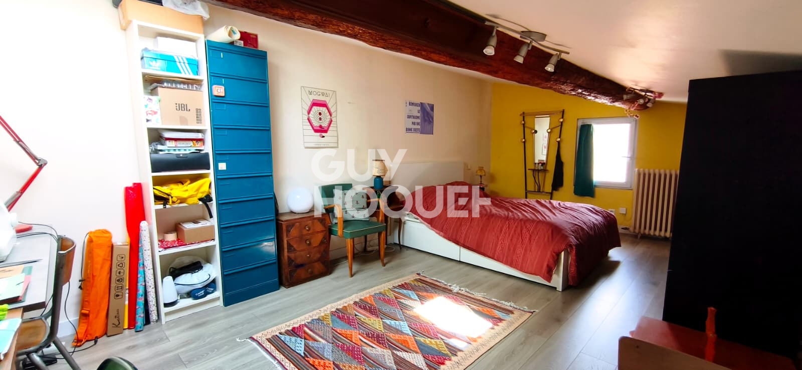 Maison de ville 105 m2 : vieux  village Celleneuve