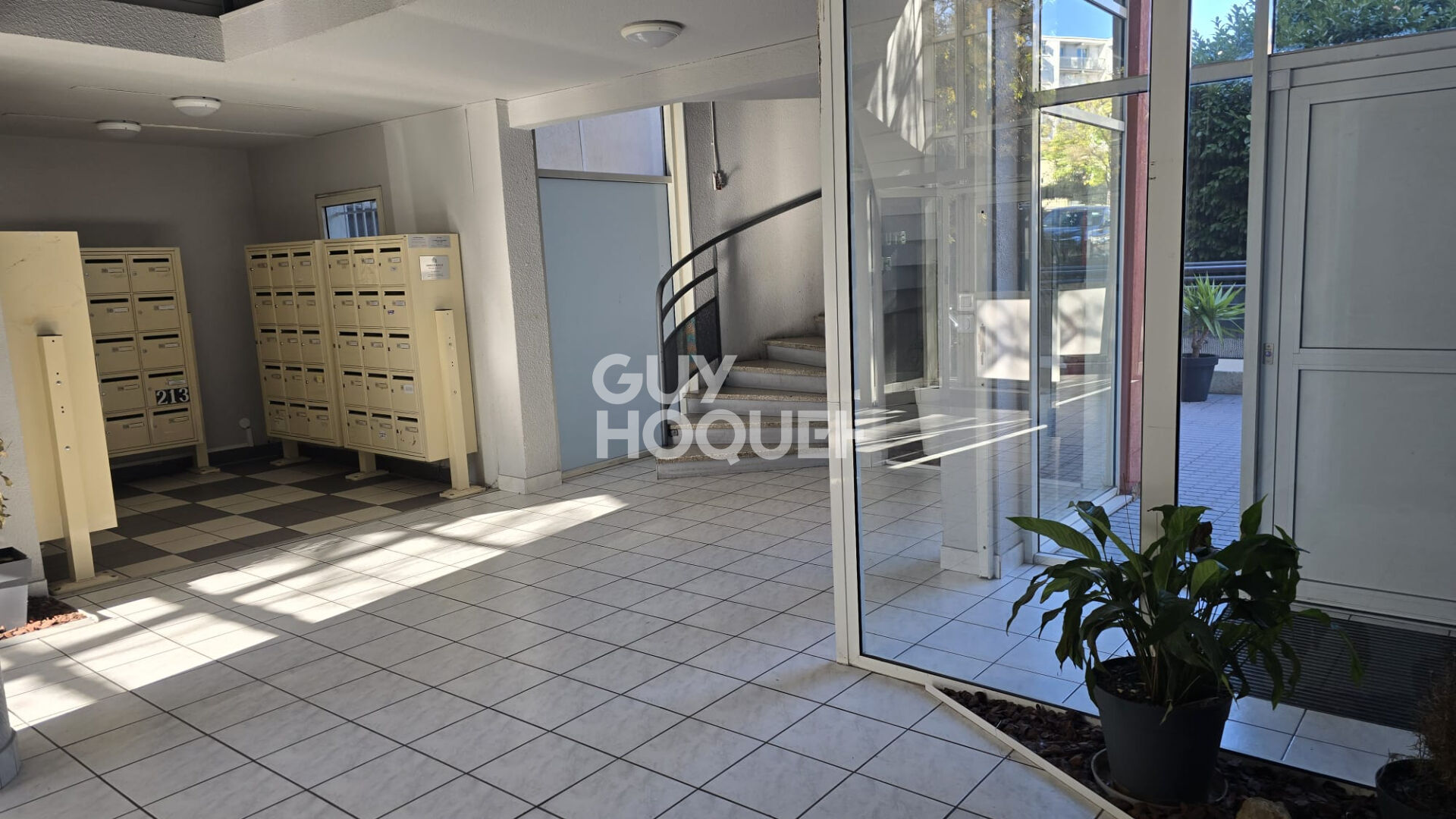 Appartement  Montpellier Ouest 2 pièce(s) 38m2 + parking