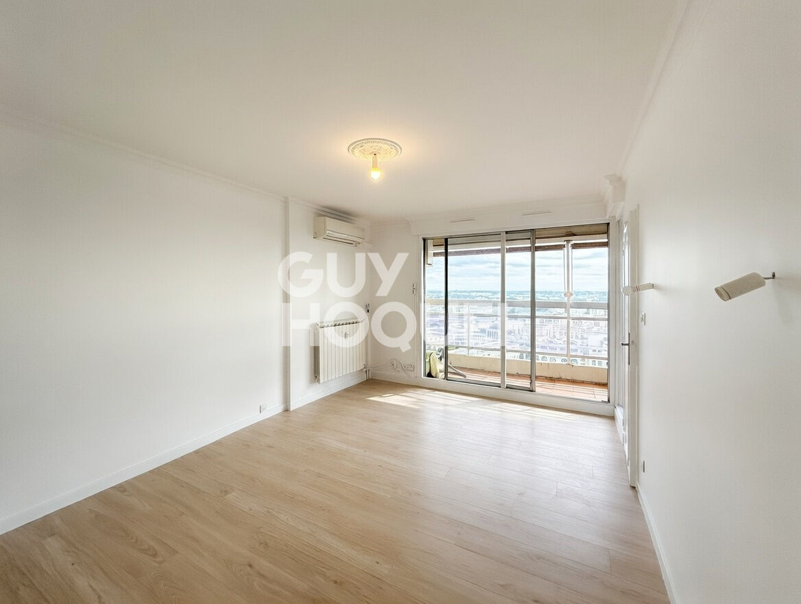 ANTIGONE DERNIER ETAGE: T3 71 M2 + GARAGE 