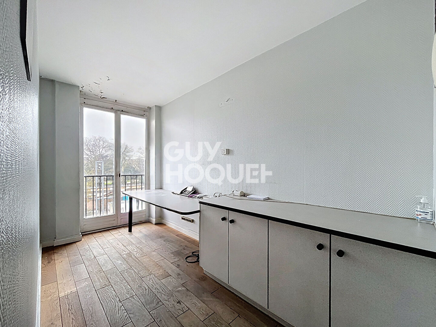 A VENDRE APPARTEMENT T4 73 m² CHOISY LE ROI centre - parking - cave