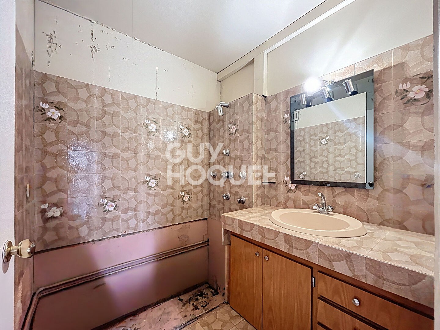 A VENDRE APPARTEMENT T4 73 m² CHOISY LE ROI centre - parking 