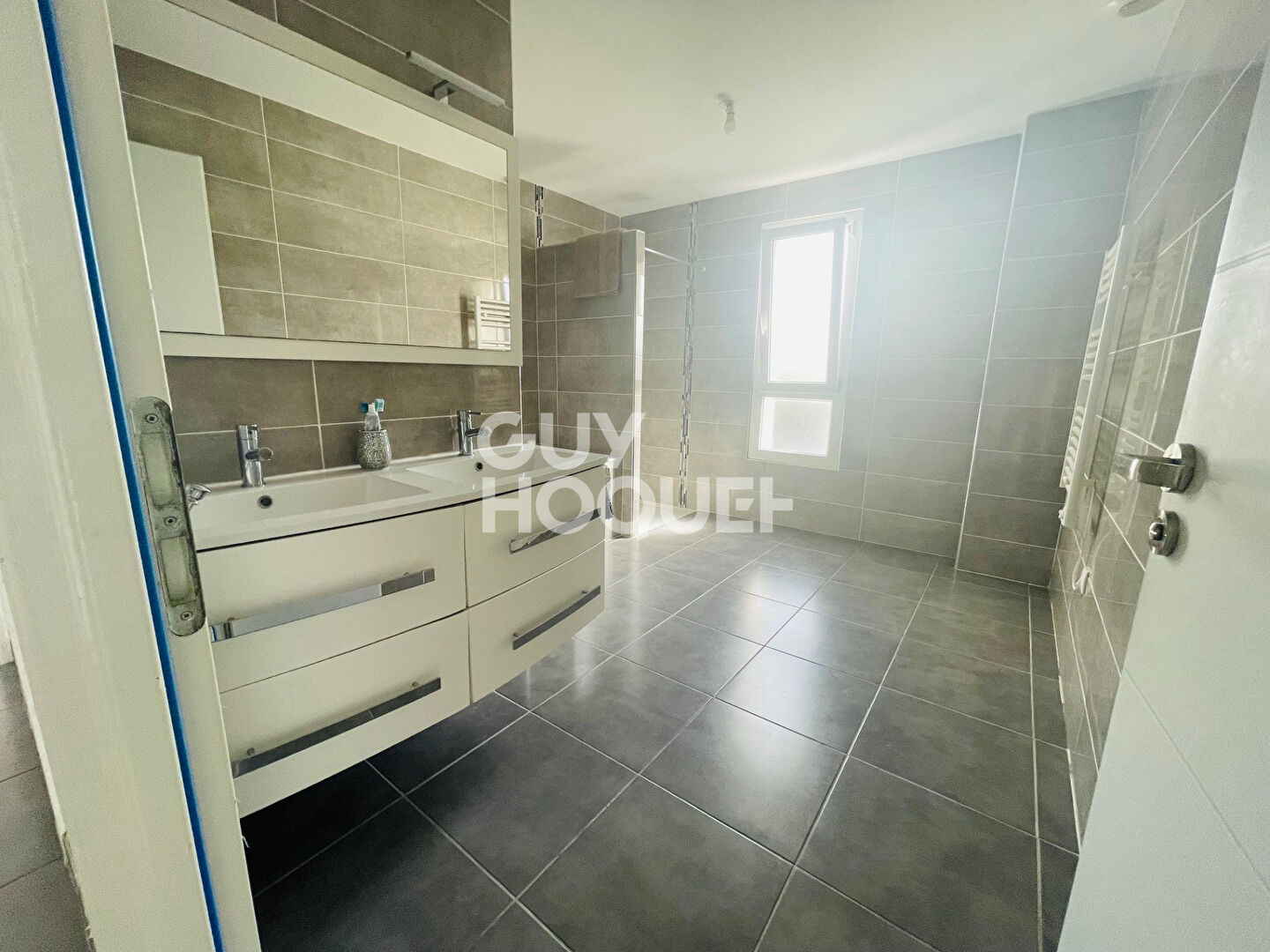 Montarnaud - Maison contemporaine 176 m² avec piscine