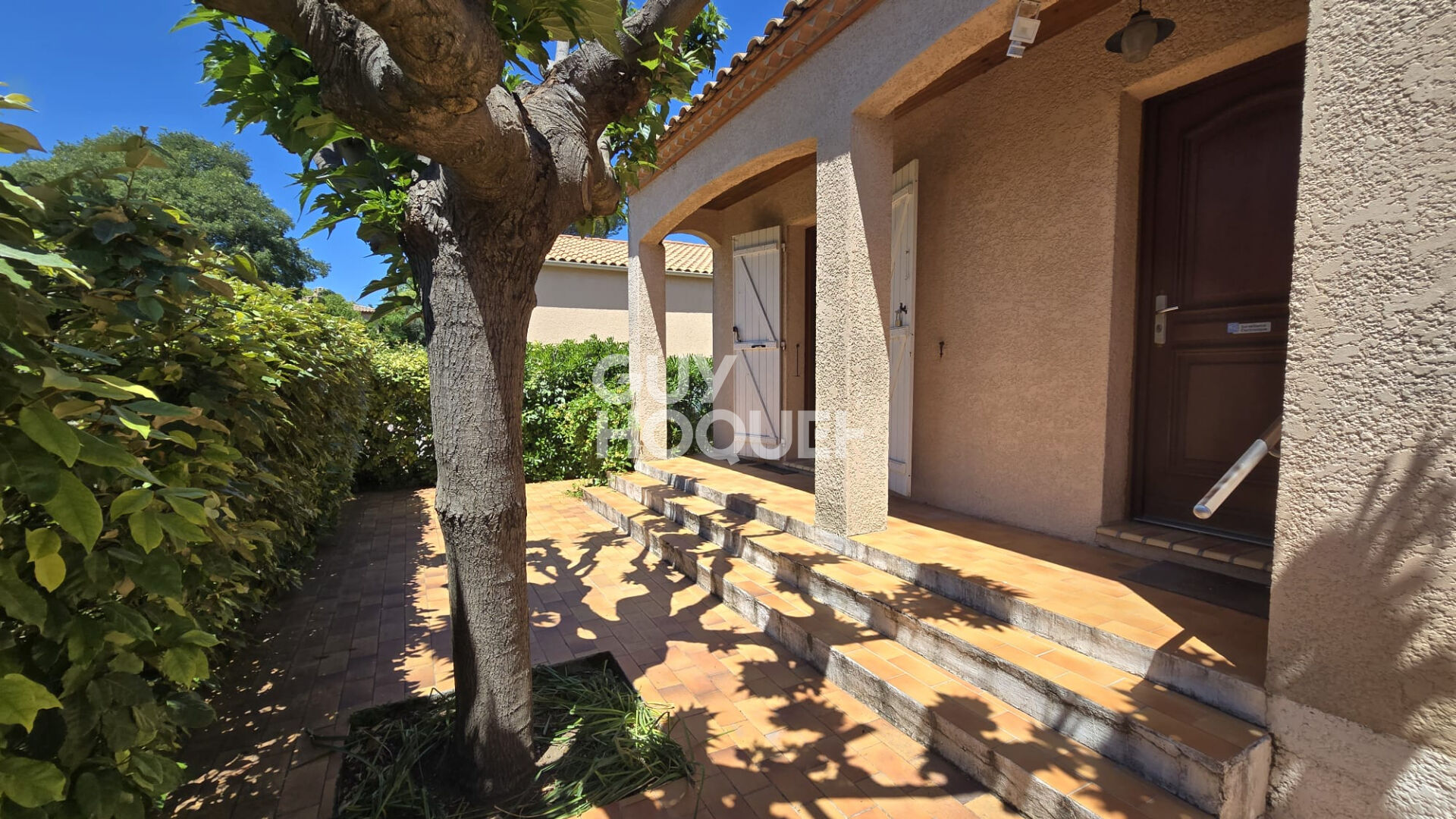 La Martelle Maison 3 pièces de plain-pied avec grand  garage