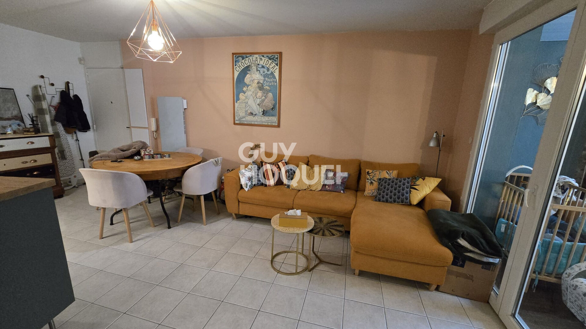 Charmant T2 rénové avec grand garage à Cournonterral