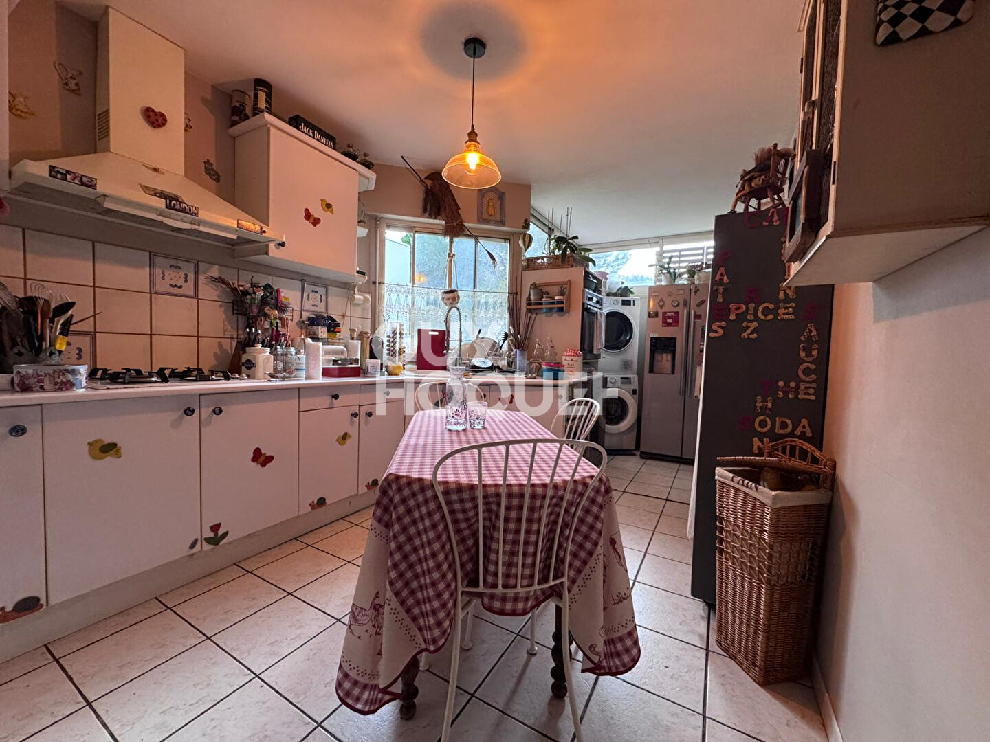 Appartement  5 pièce(s) + garage fermé et cellier