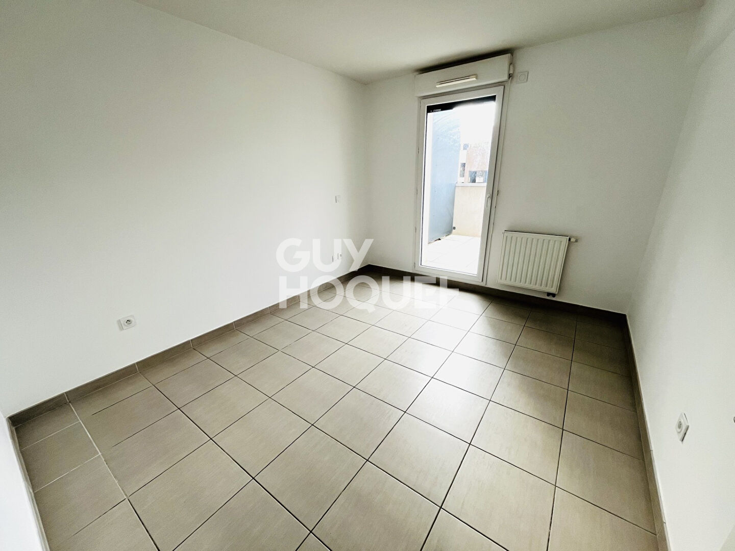 Centre ville : T4 85m² + terrasse 60m2 + box + parking