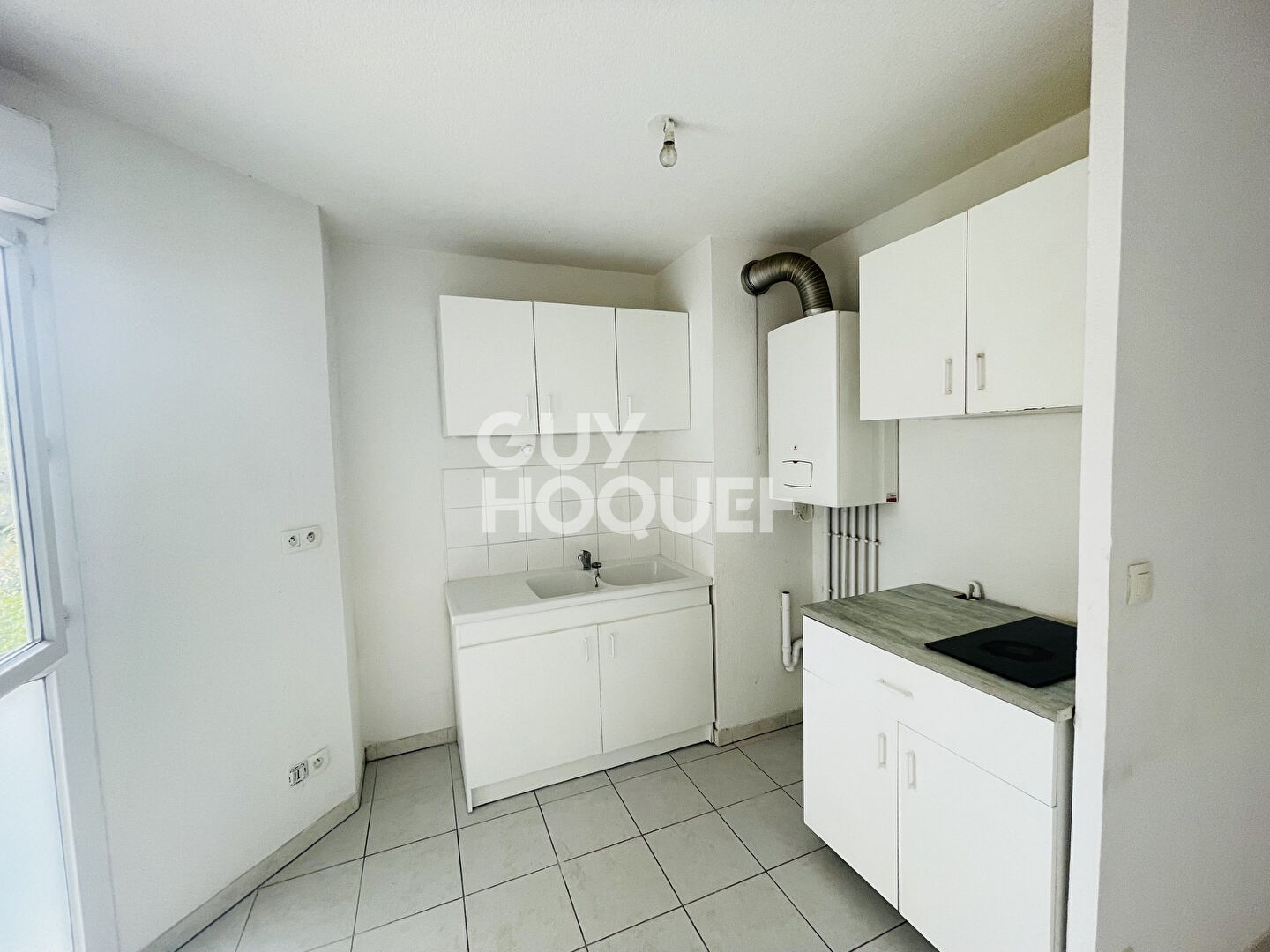 RESIDENCE DE STANDING :T2  46 m2 + BALCON + BOX