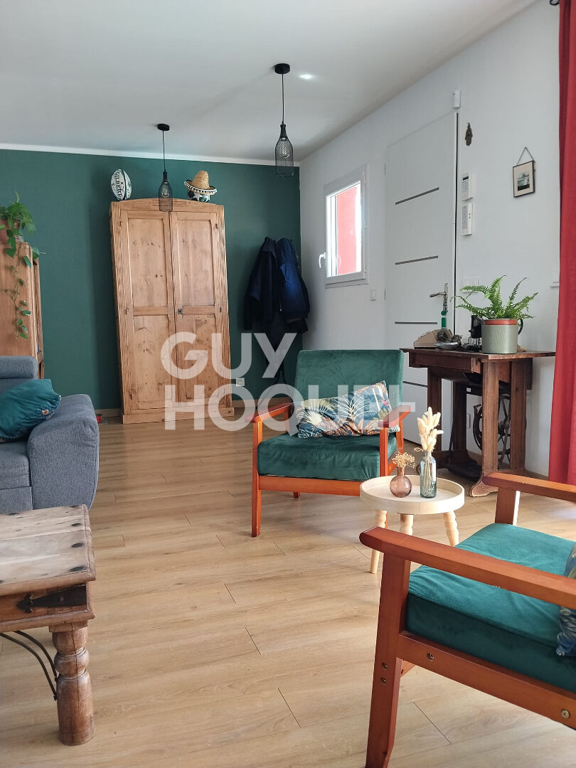 AGREABLE MAISON F4 : 120 m2 + piscine + garage