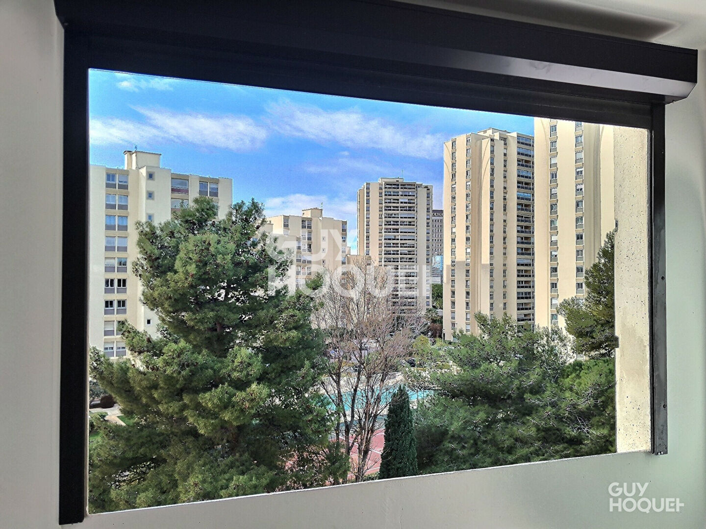 ANTIGONE T4 87 m² lumineux avec loggia et parking - étage élevé