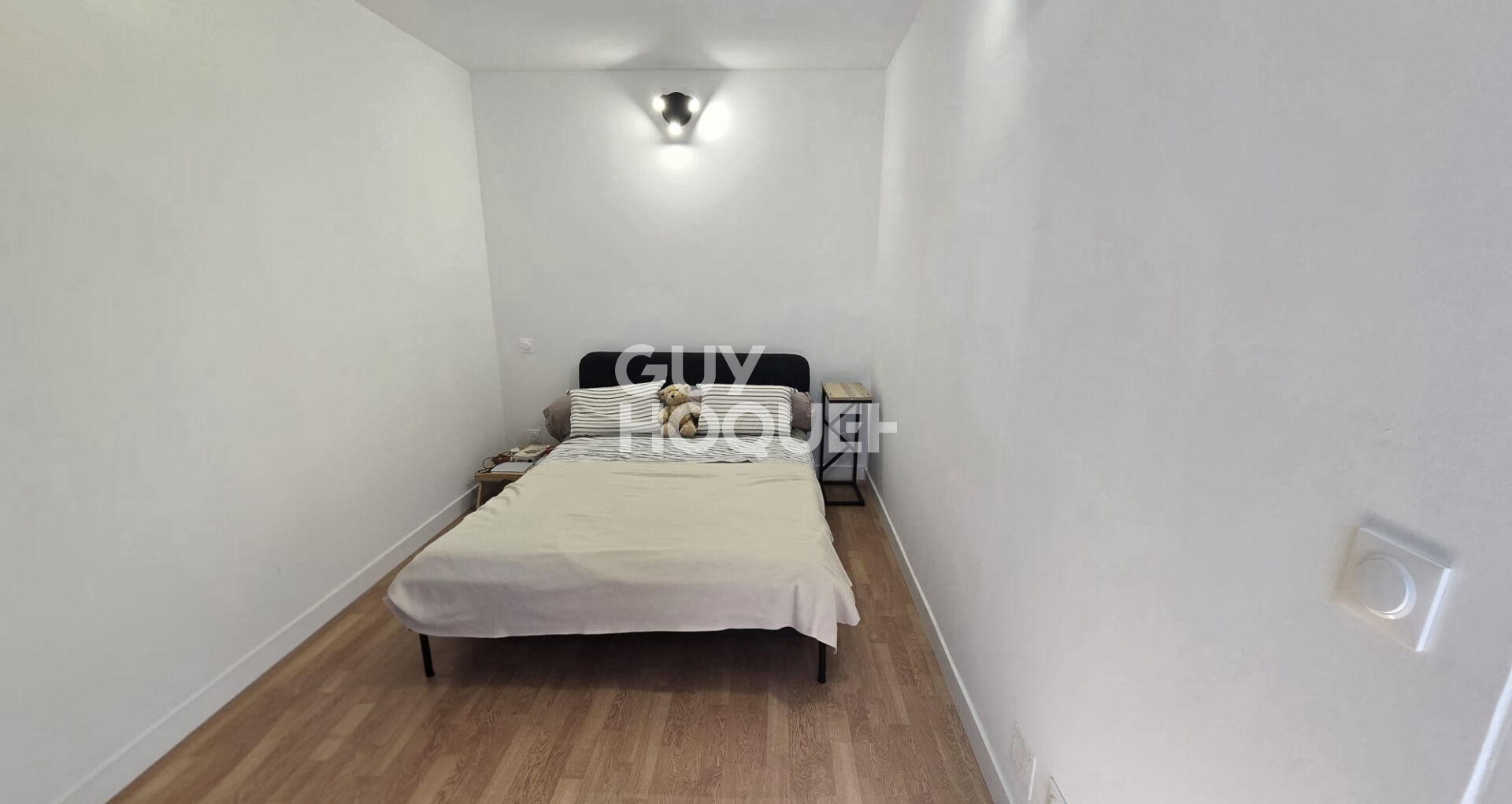 Charmant  3 pièces 51M2 rénové avec terrasse et parking