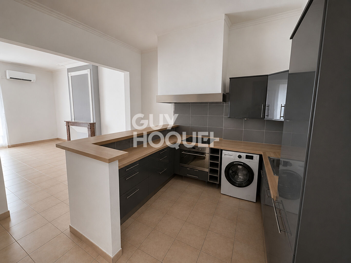 MONTPELLIER CENTRE: JOLI  T3  RENOVE, CLIMATISE 67.08 m2