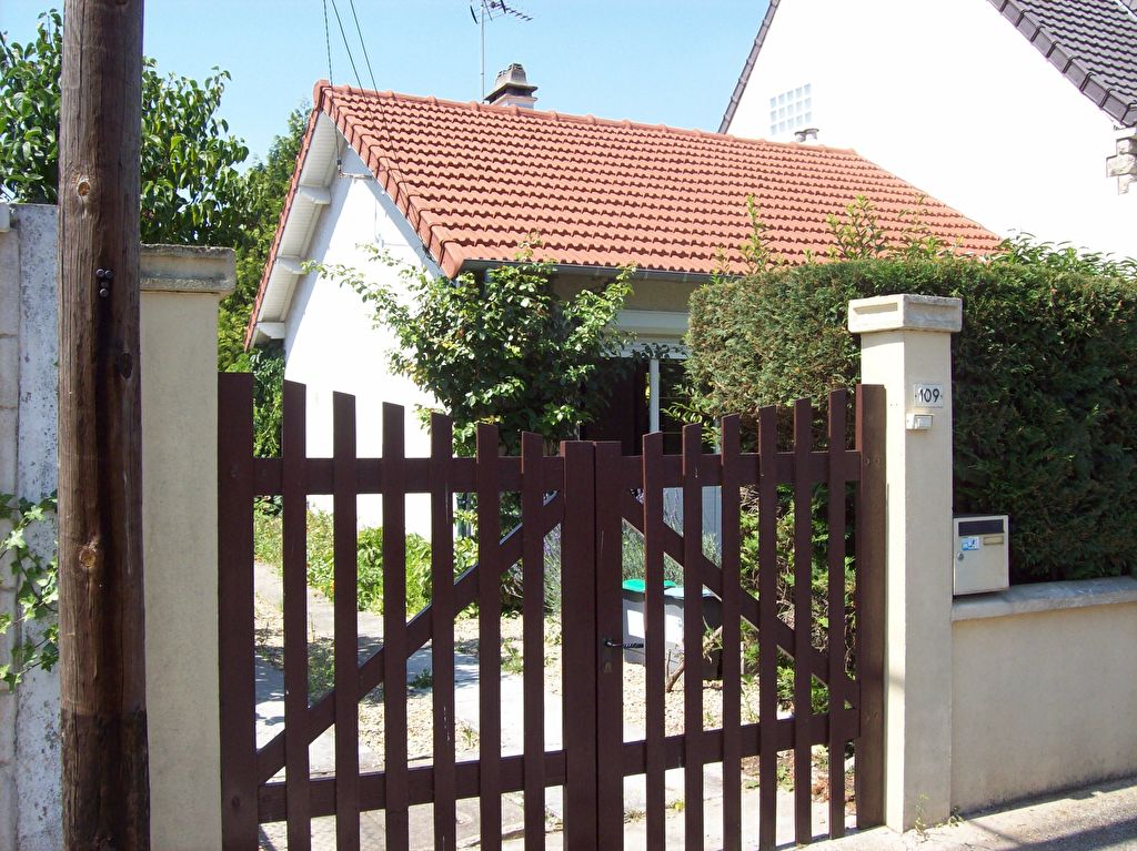 PARAY VIEILLE POSTE : MAISON