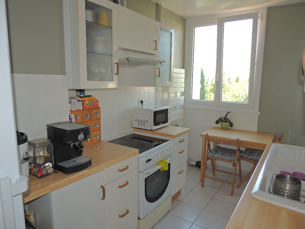 Vente : appartement 4 pièces à ATHIS MONS avec un ...