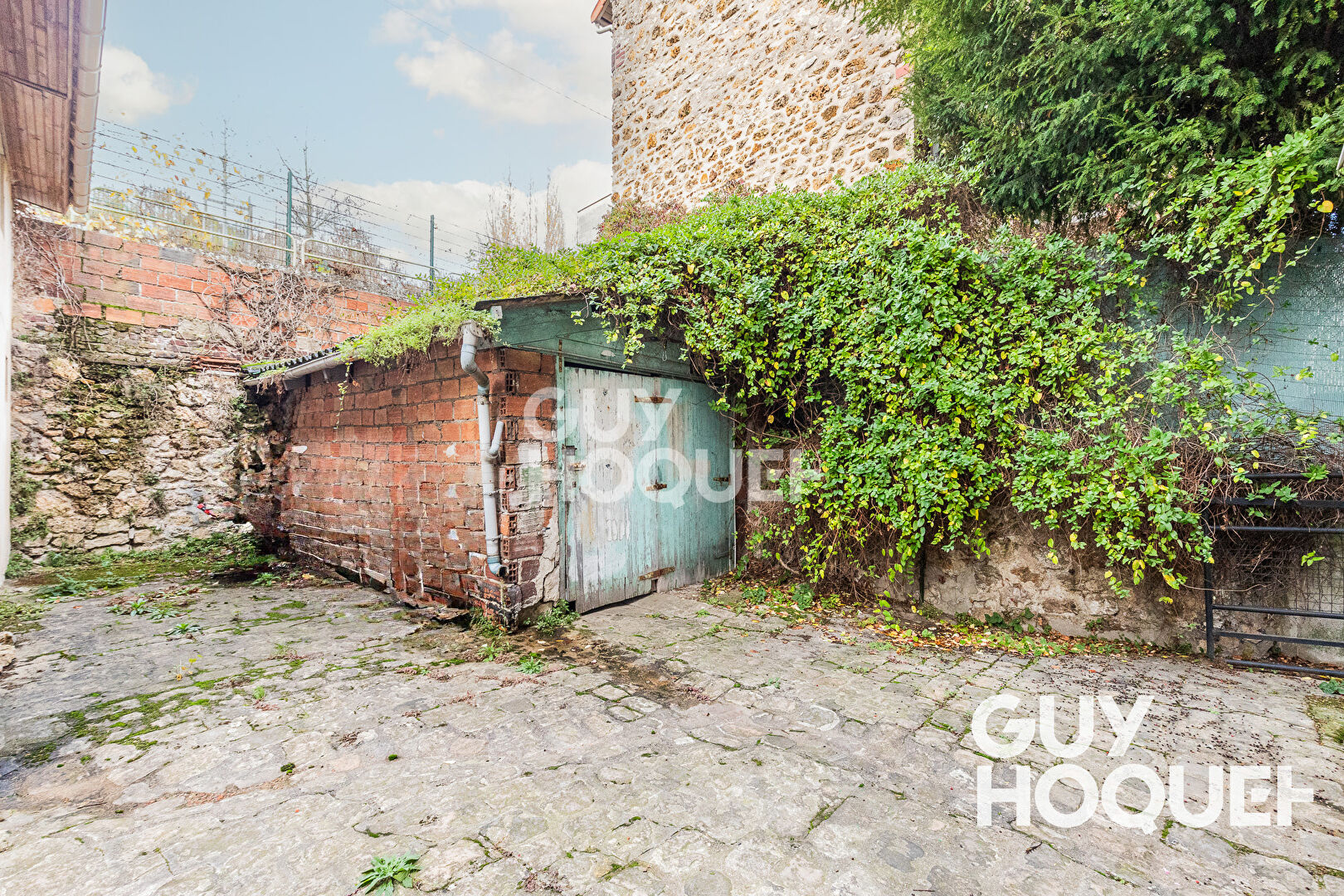 À vendre : Appartement 5 pièces à Athis Mons faibles charges