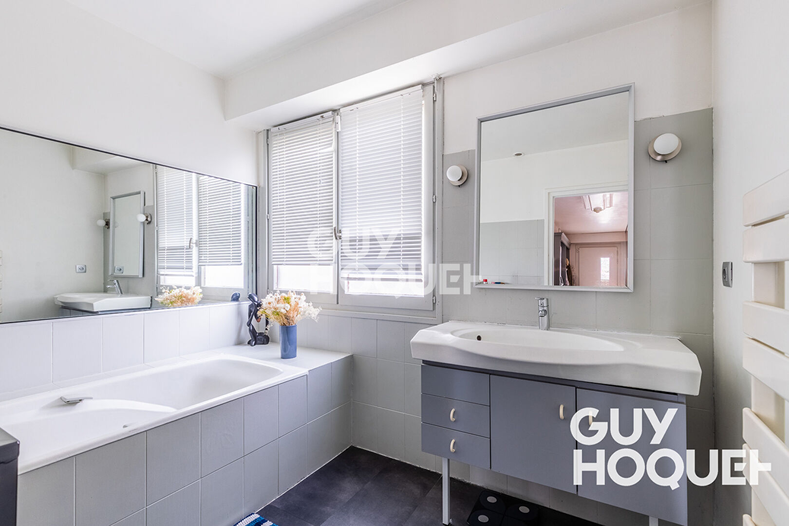 Maison spacieuse à vendre à Athis Mons - 5 chambres, jardin et confort