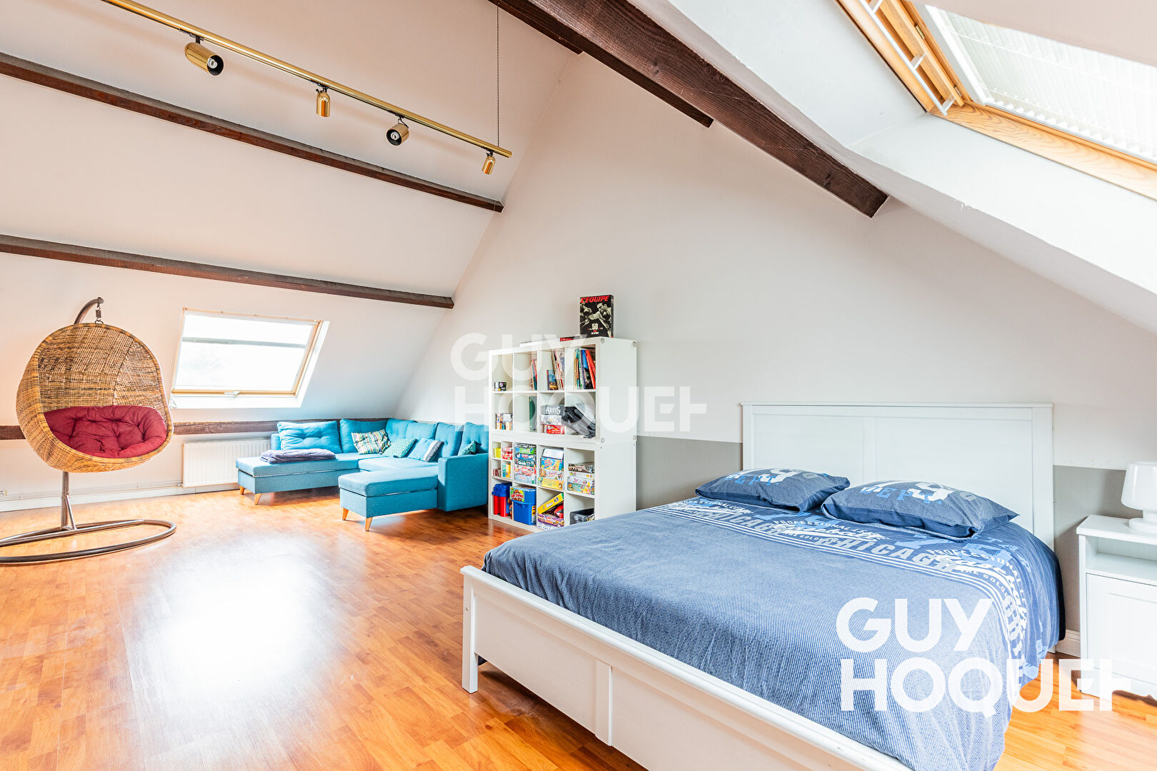 Maison spacieuse à vendre à Athis Mons - 5 chambres, jardin et confort