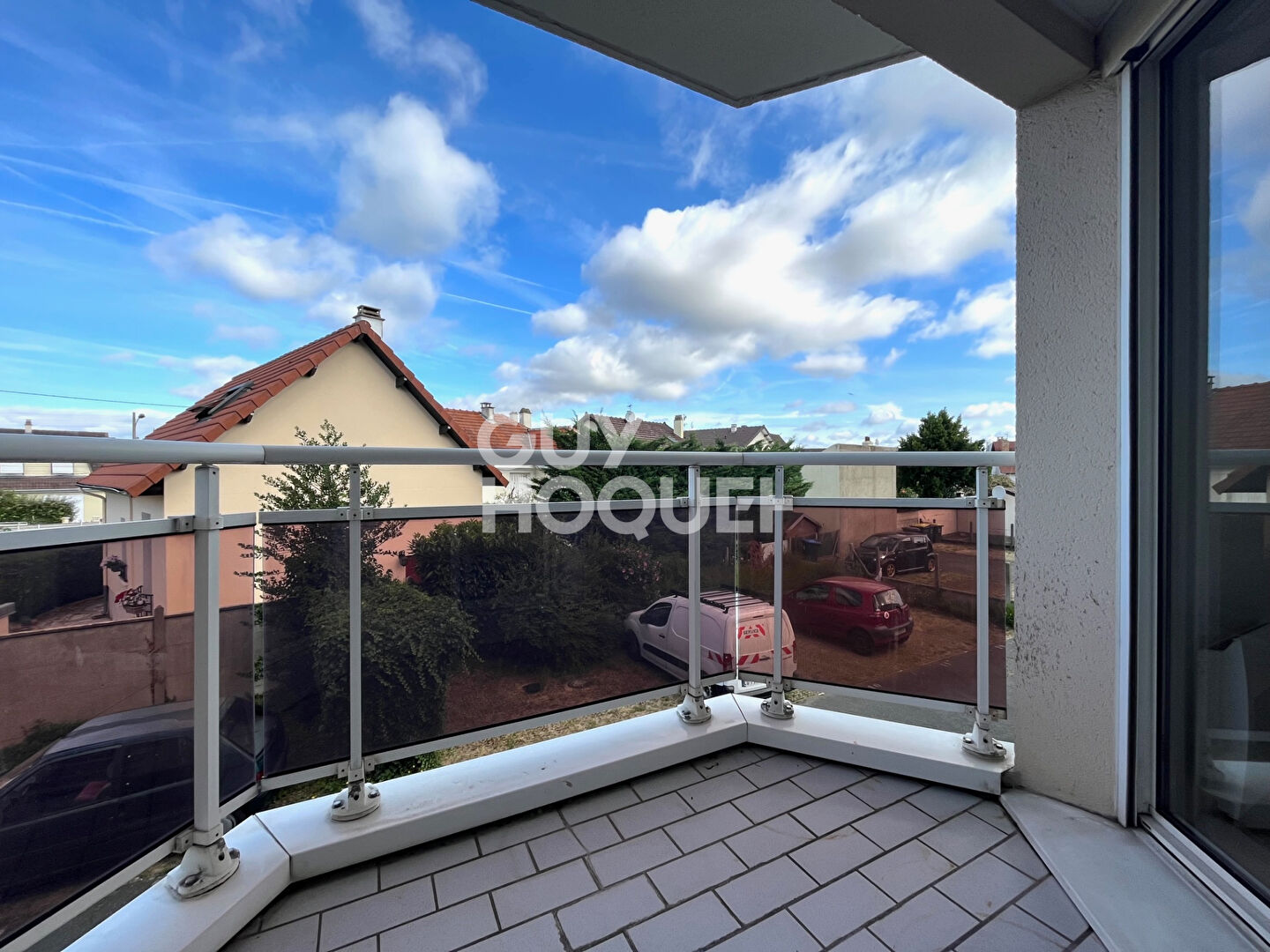 PARAY VIEILLE POSTE : studio de 27m² à louer