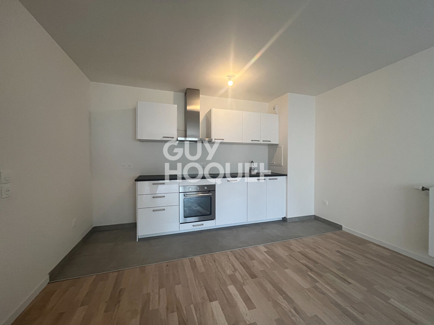 F2 de 49 m2 + parking à L'HAY LES ROSES (94240)