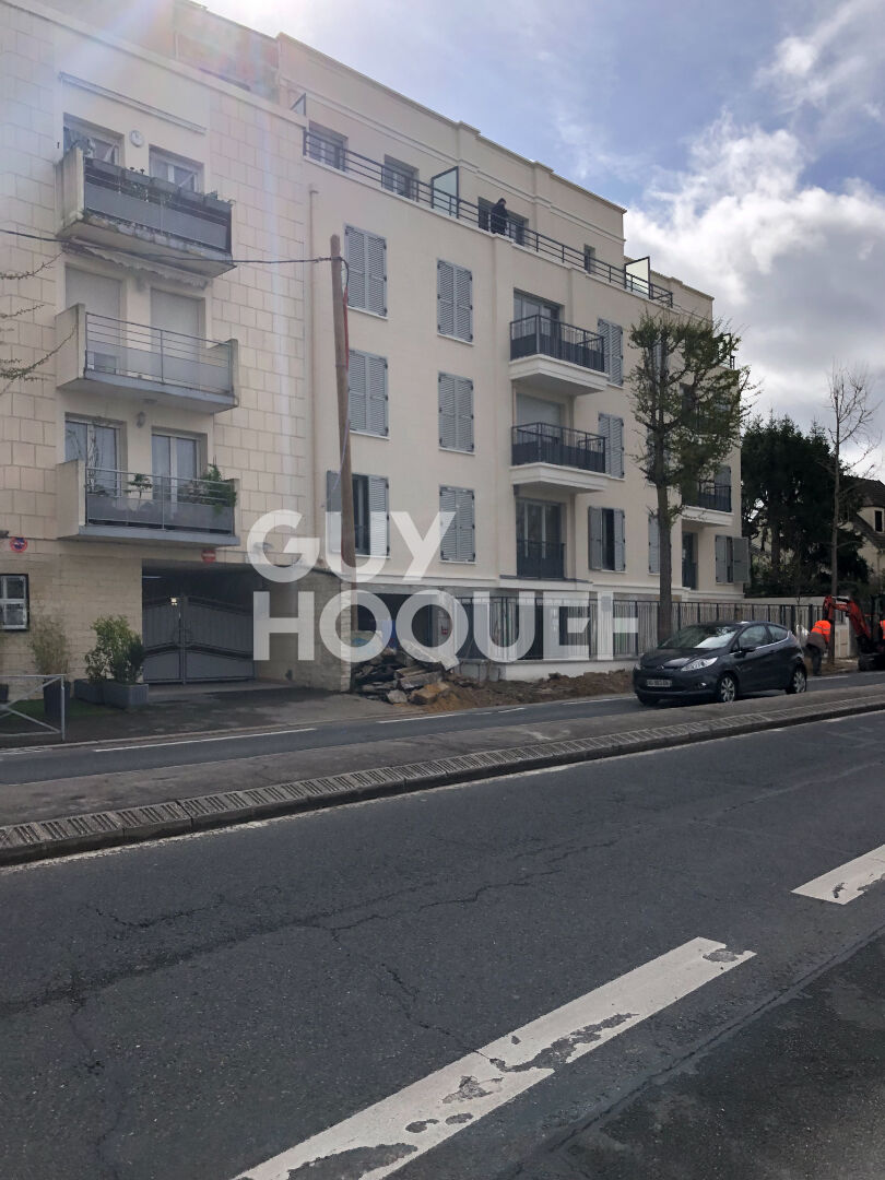 F2 de 49 m2 + parking à L'HAY LES ROSES (94240)