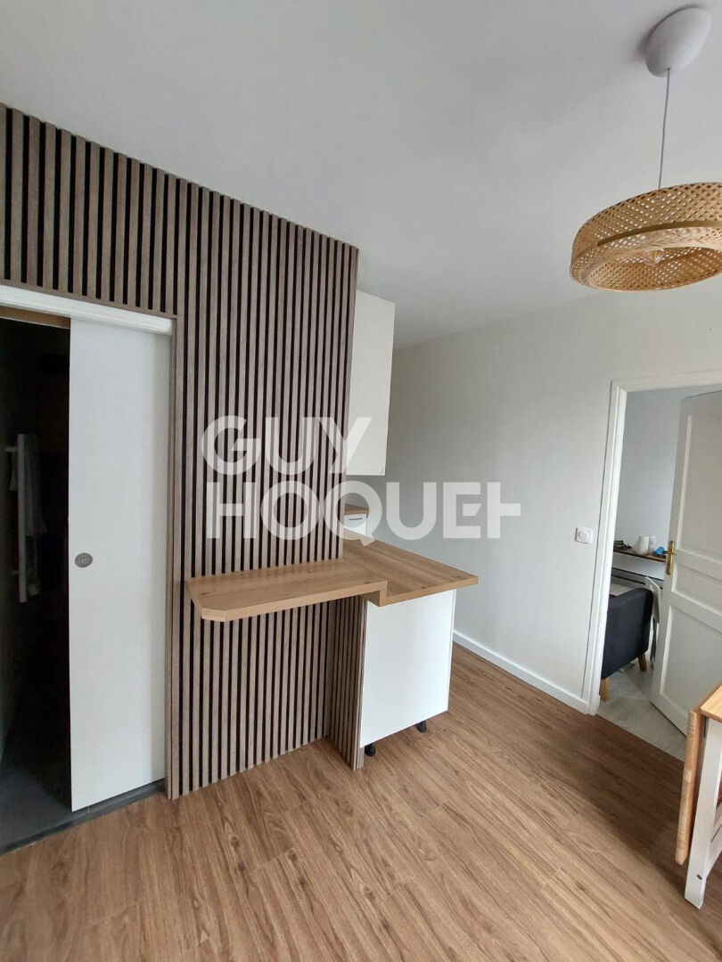 LOCATION : appartement 1 pièce (28 m²) à ATHIS MONS
