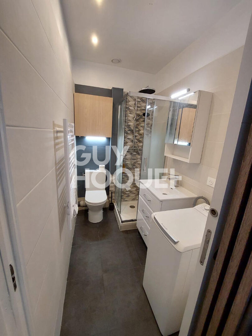 LOCATION : appartement 1 pièce (28 m²) à ATHIS MONS