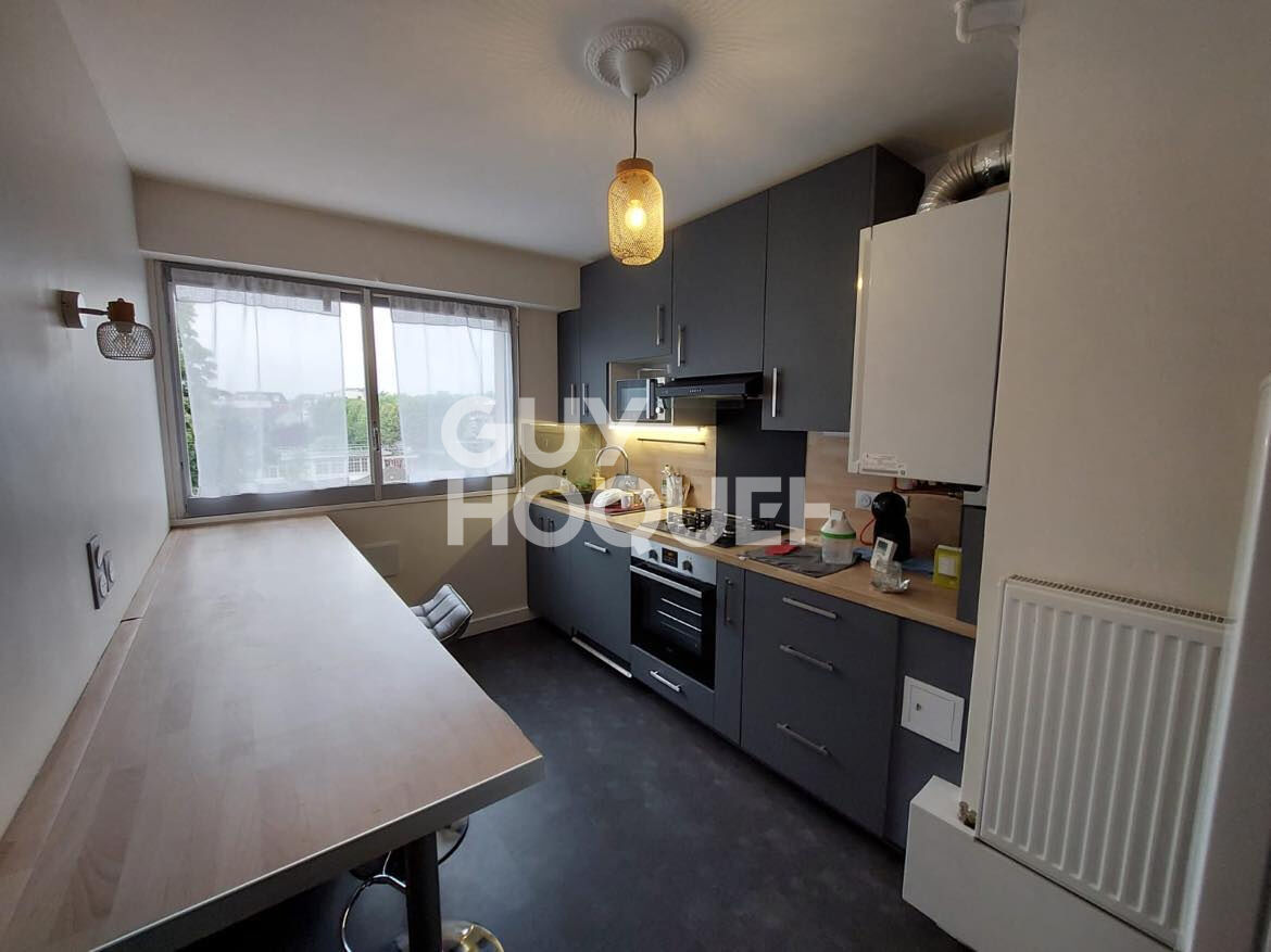 LOCATION d'un appartement F2 Meublé (51 m²) à JUVISY SUR ORGE