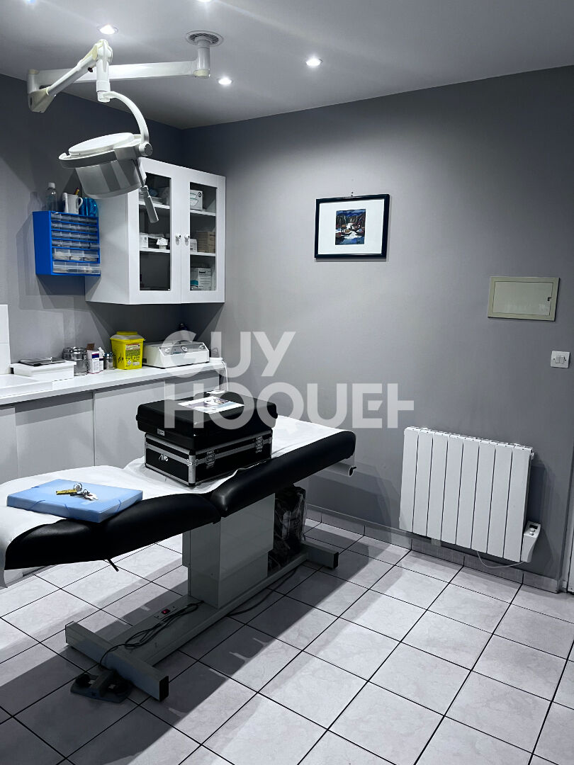 À vendre - locaux d'activité de 213 m² à Athis-Mons