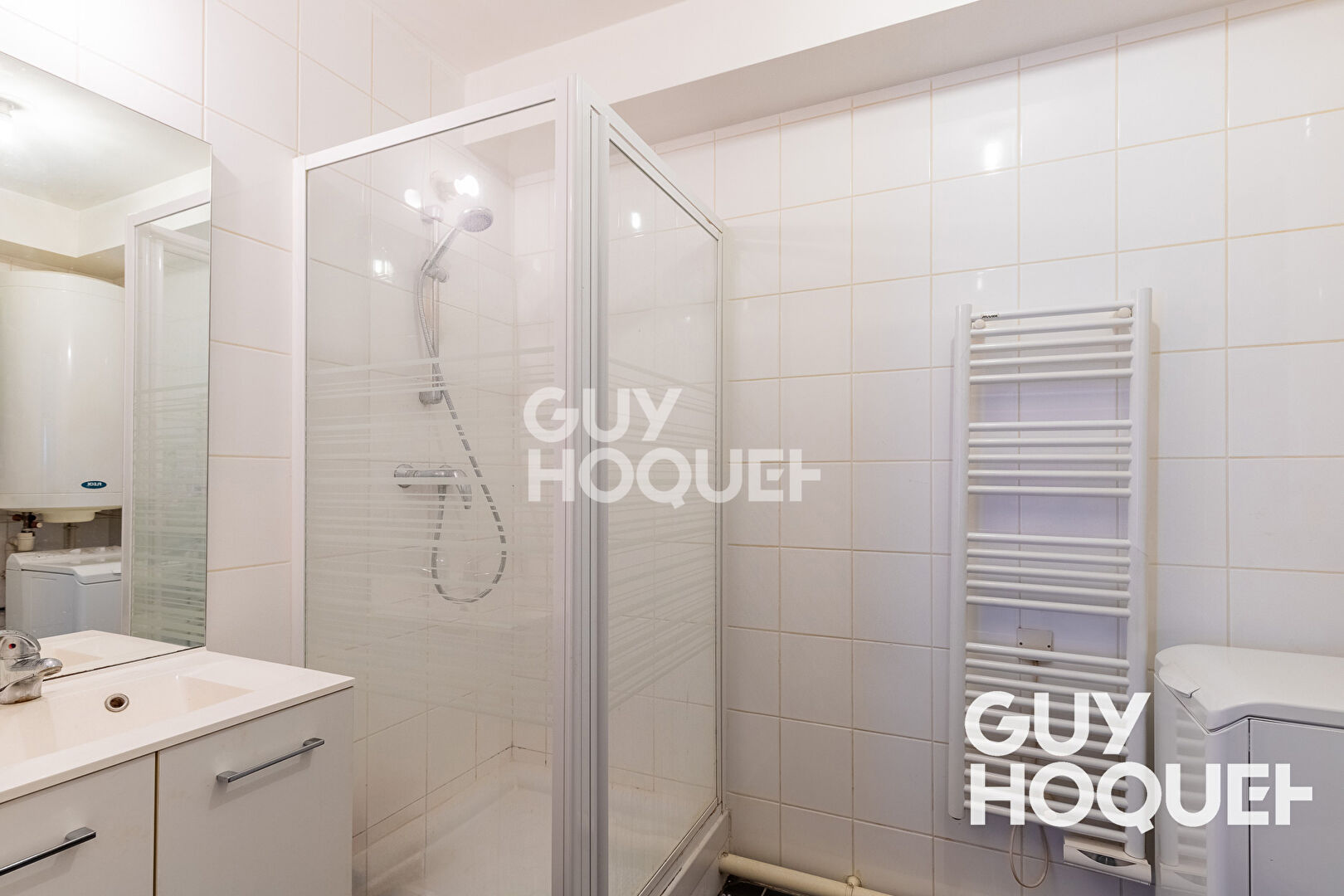 À vendre : Appartement 1 pièce à PARAY VIEILLE POSTE - CALME ET LUMINEUX