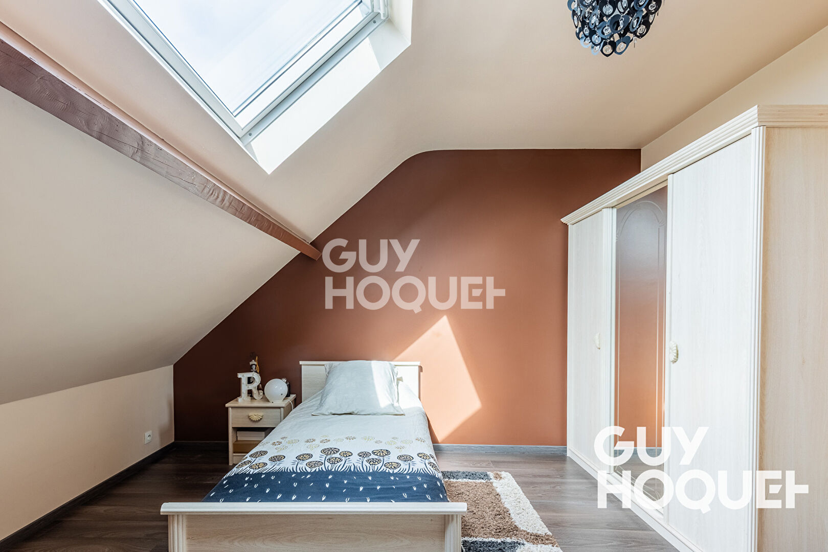 Maison de 8 pièces, 6 chambres (162 m²) à vendre à ATHIS MONS