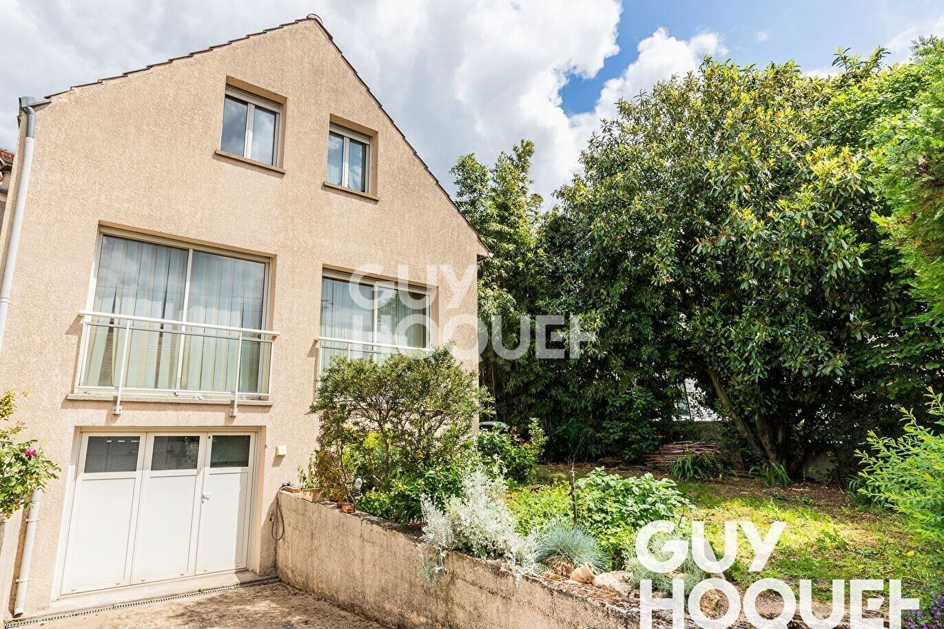 Maison spacieuse à vendre à Savigny-sur-Orge - Exclusivité Guy Hoquet