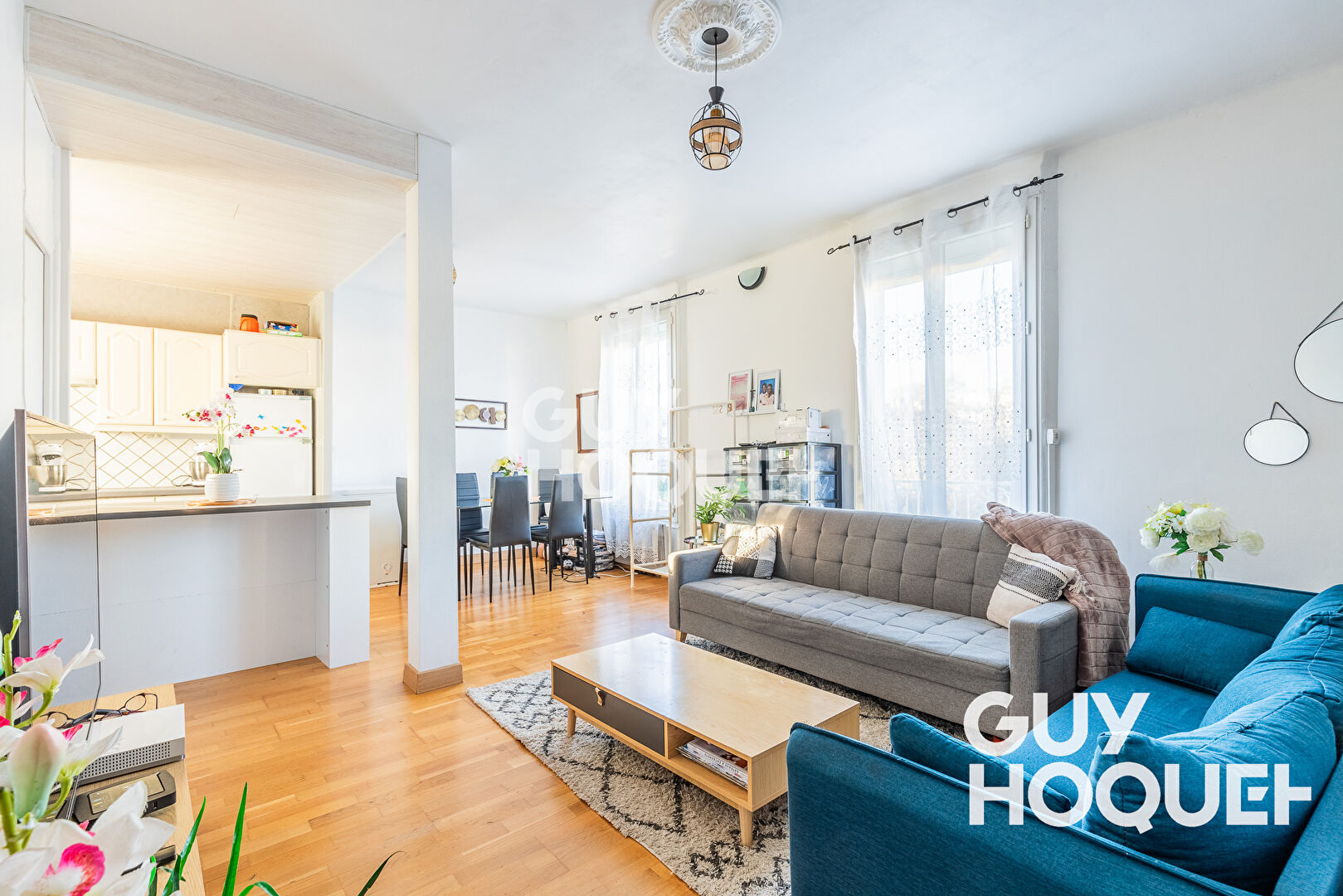 CENTRE-VILLE: Immeuble de rapport à 8 minutes de la gare RER