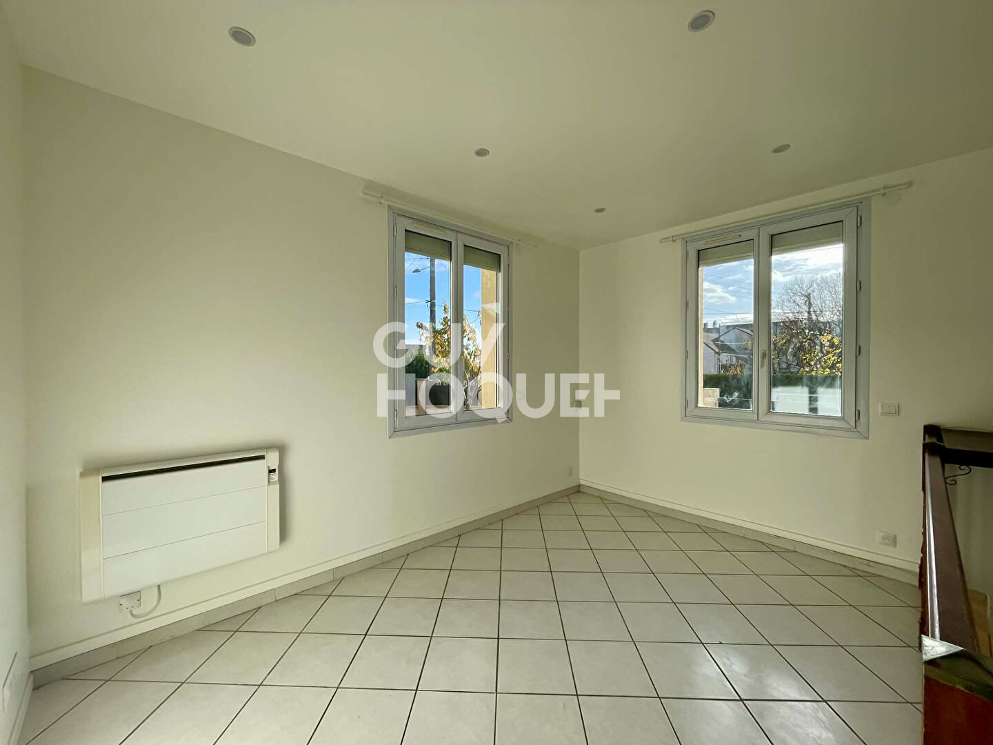 Maison à louer à Athis Mons - Référence 7417