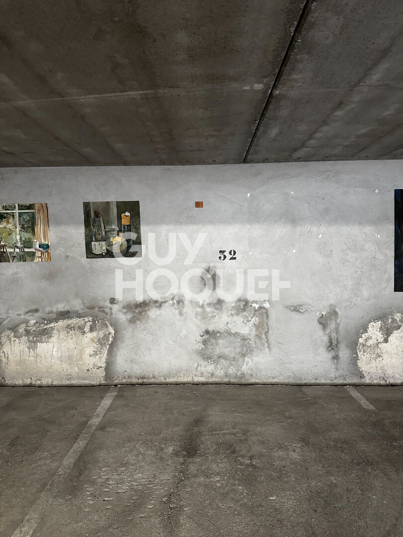 Place de Parking - PLEIN CENTRE-VILLE de JUVISY