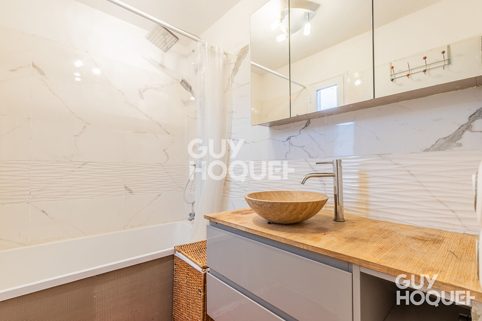 À vendre : Charmant appartement de 2 pièces à Évry Courcouronnes !