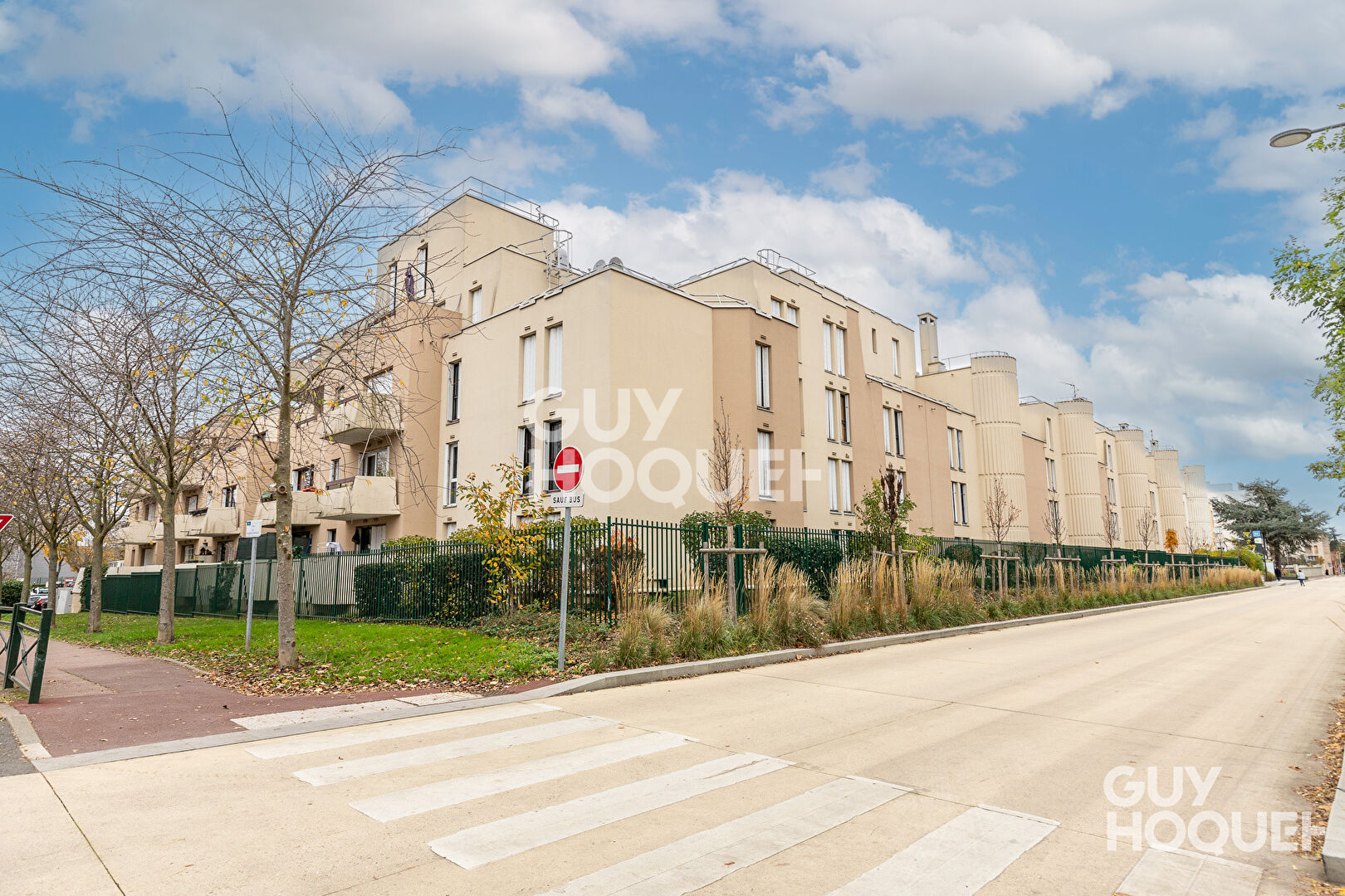 À vendre : Charmant appartement de 2 pièces à Évry Courcouronnes !