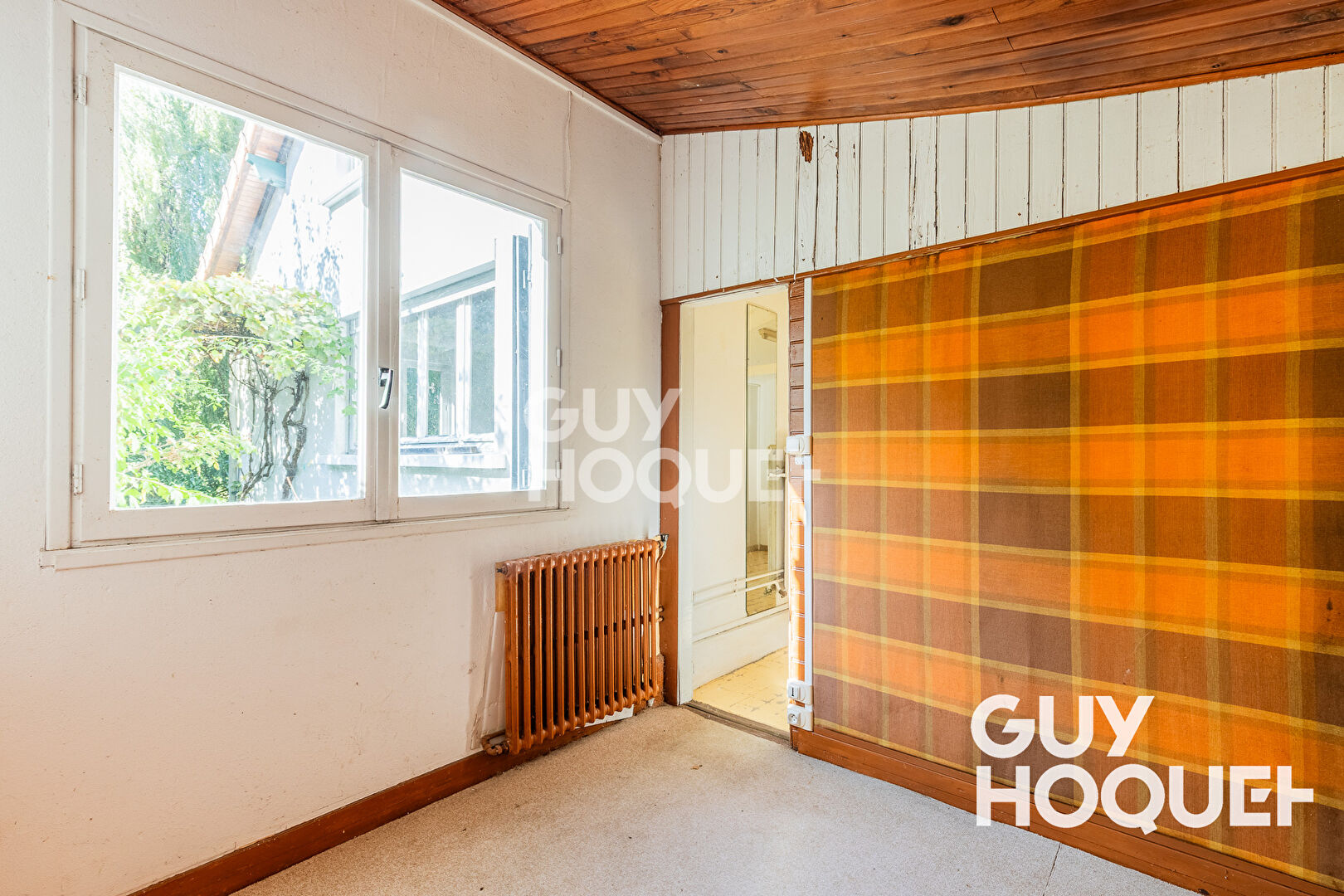 Maison à Vendre à Chilly Mazarin - Idéale investisseur FORT POTENTIEL