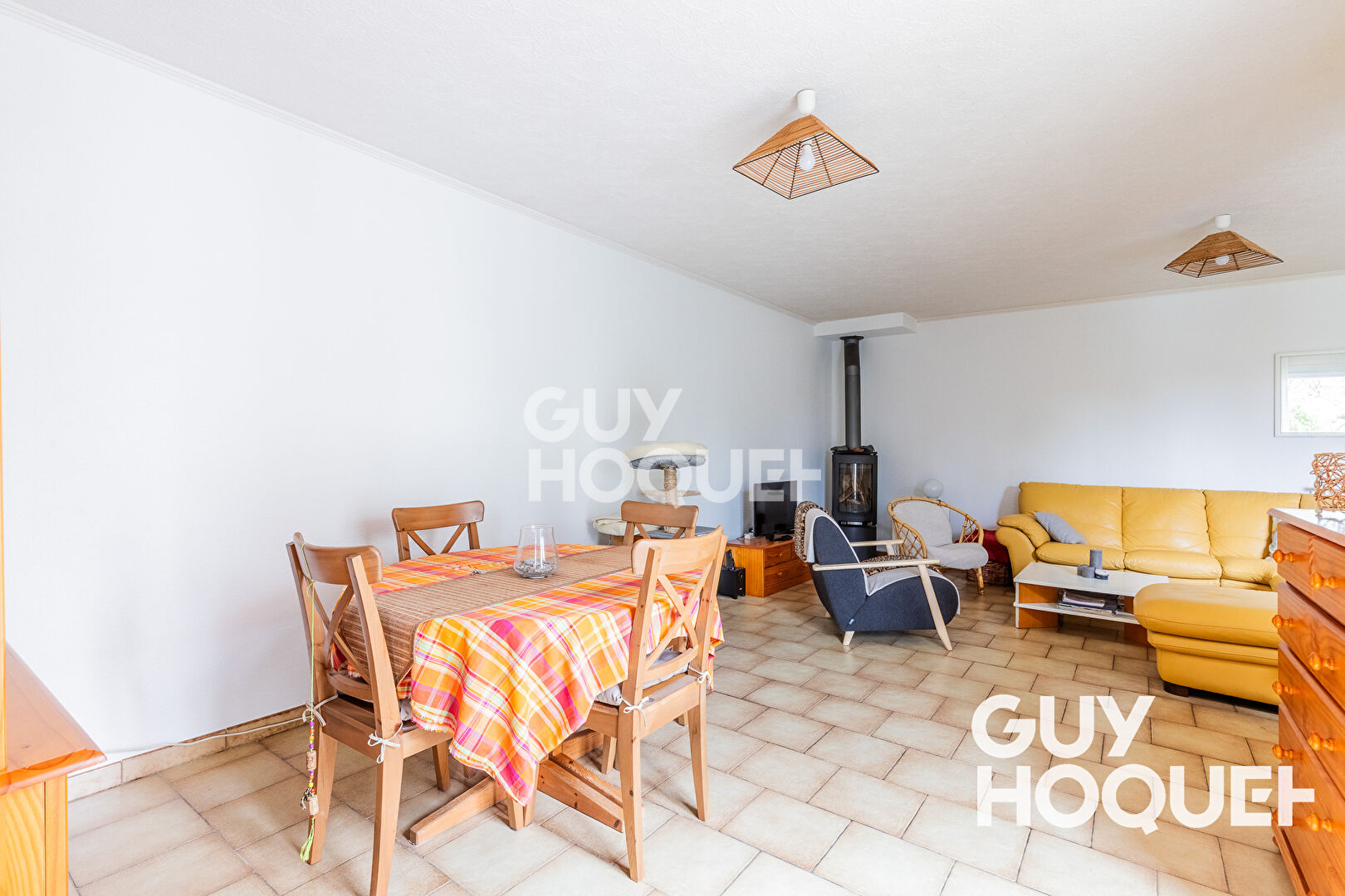 EN EXCLUSIVITE : Maison à Vendre à Savigny-sur-Orge sur terrain de 168m²