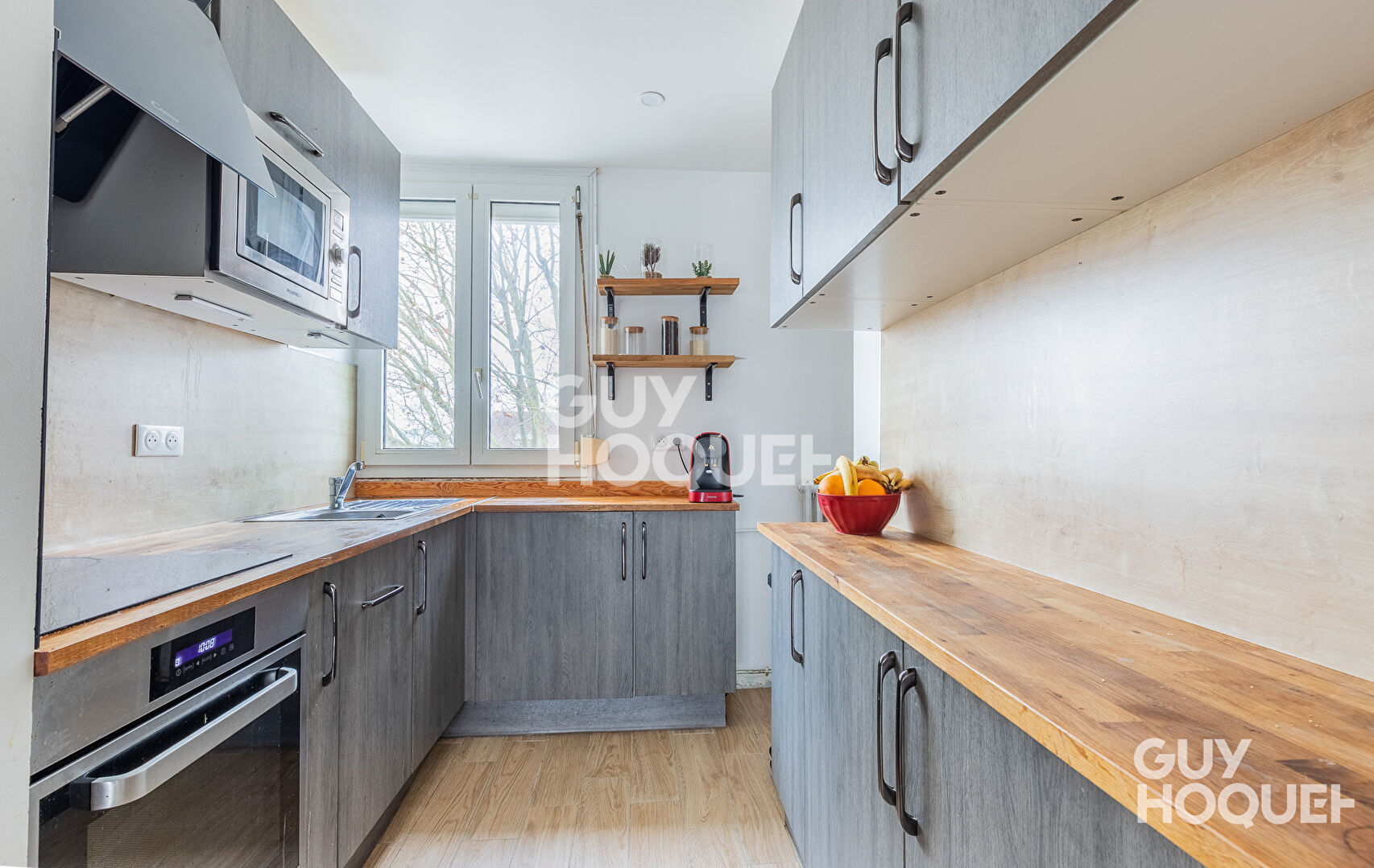 À vendre : 3 PIECES EN FACE DE SAINT-CHARLES - Exclusivité Guy Hoquet