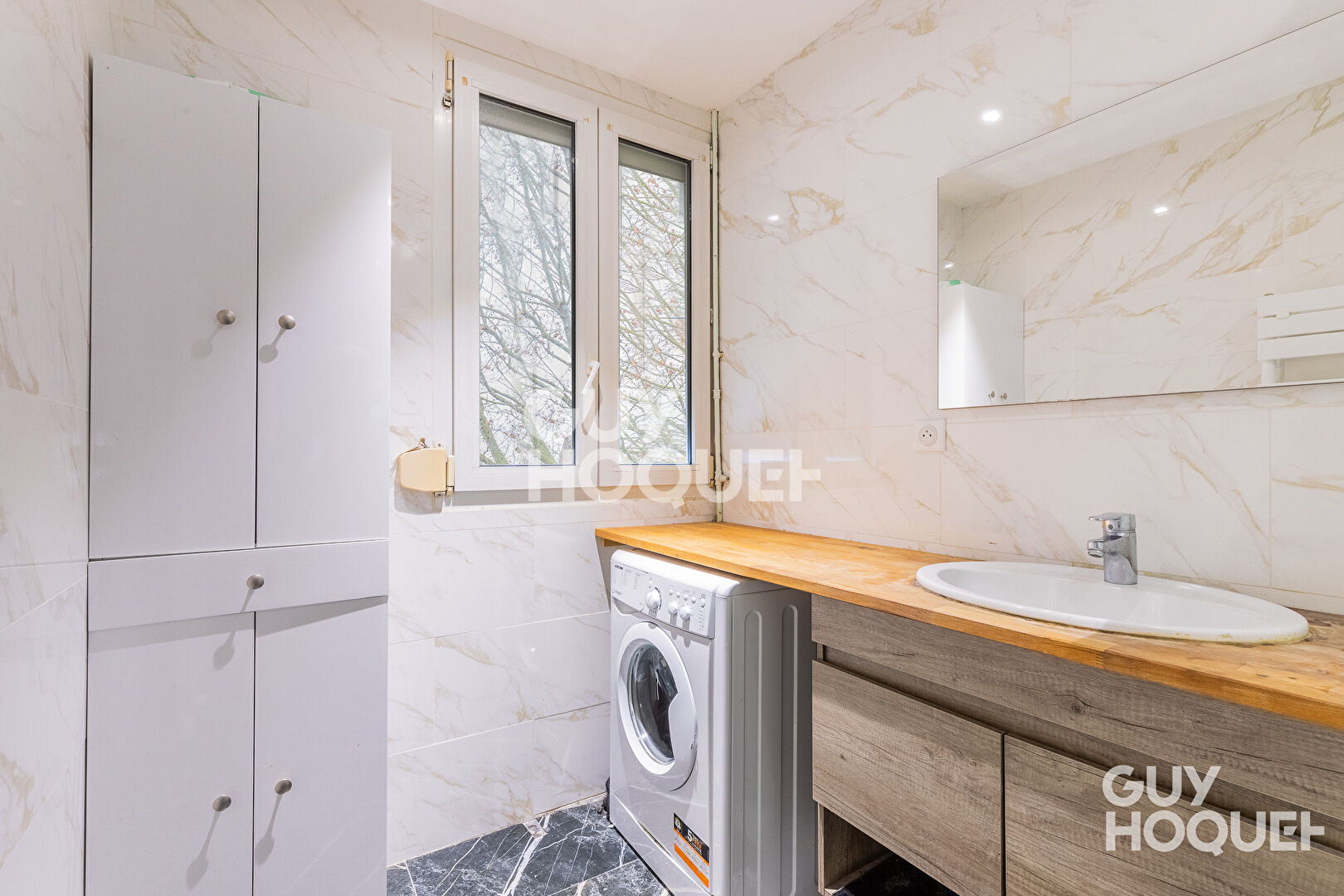 À vendre : 3 PIECES EN FACE DE SAINT-CHARLES - Exclusivité Guy Hoquet