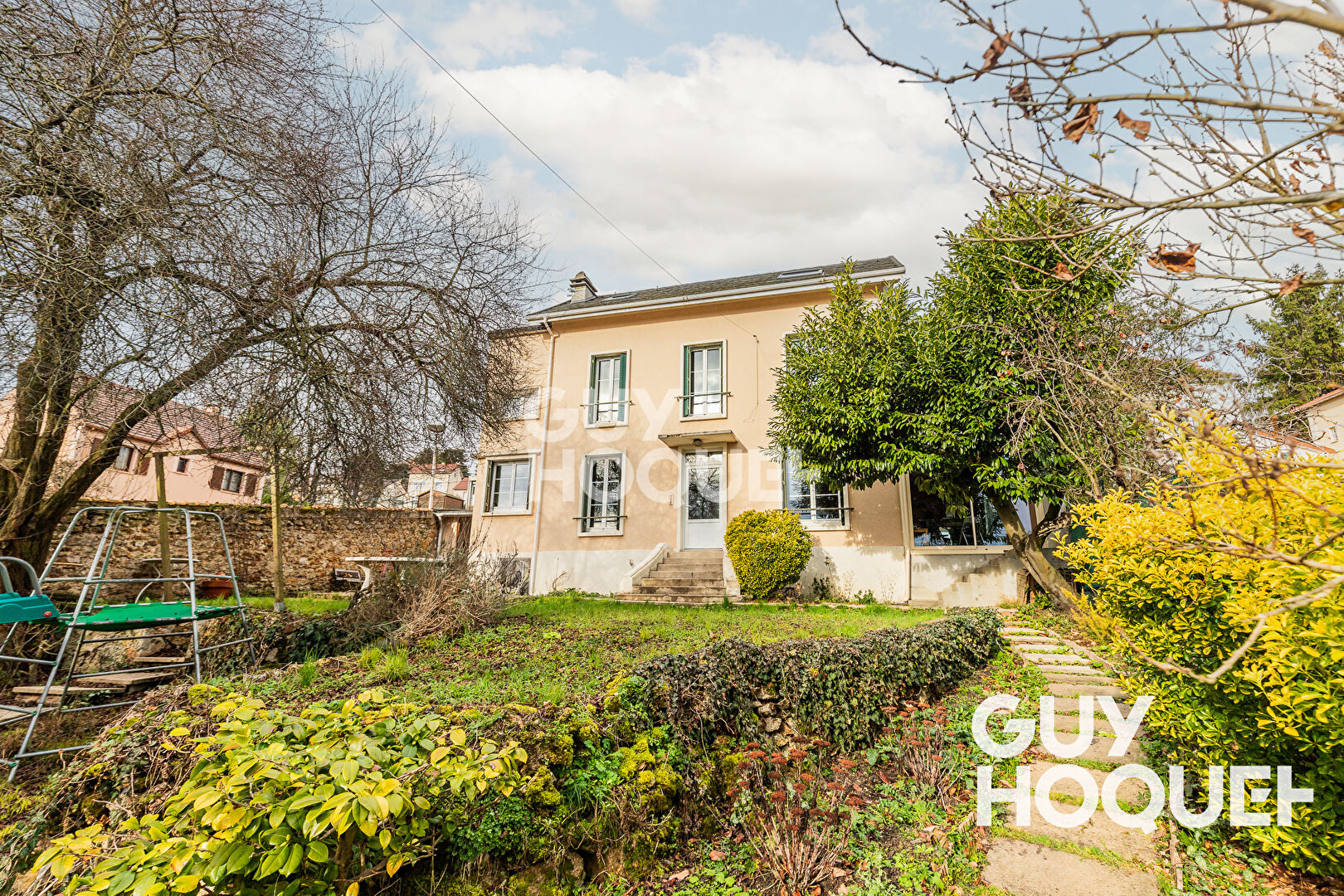 Maison spacieuse à vendre à Athis Mons - très proche de la Gare