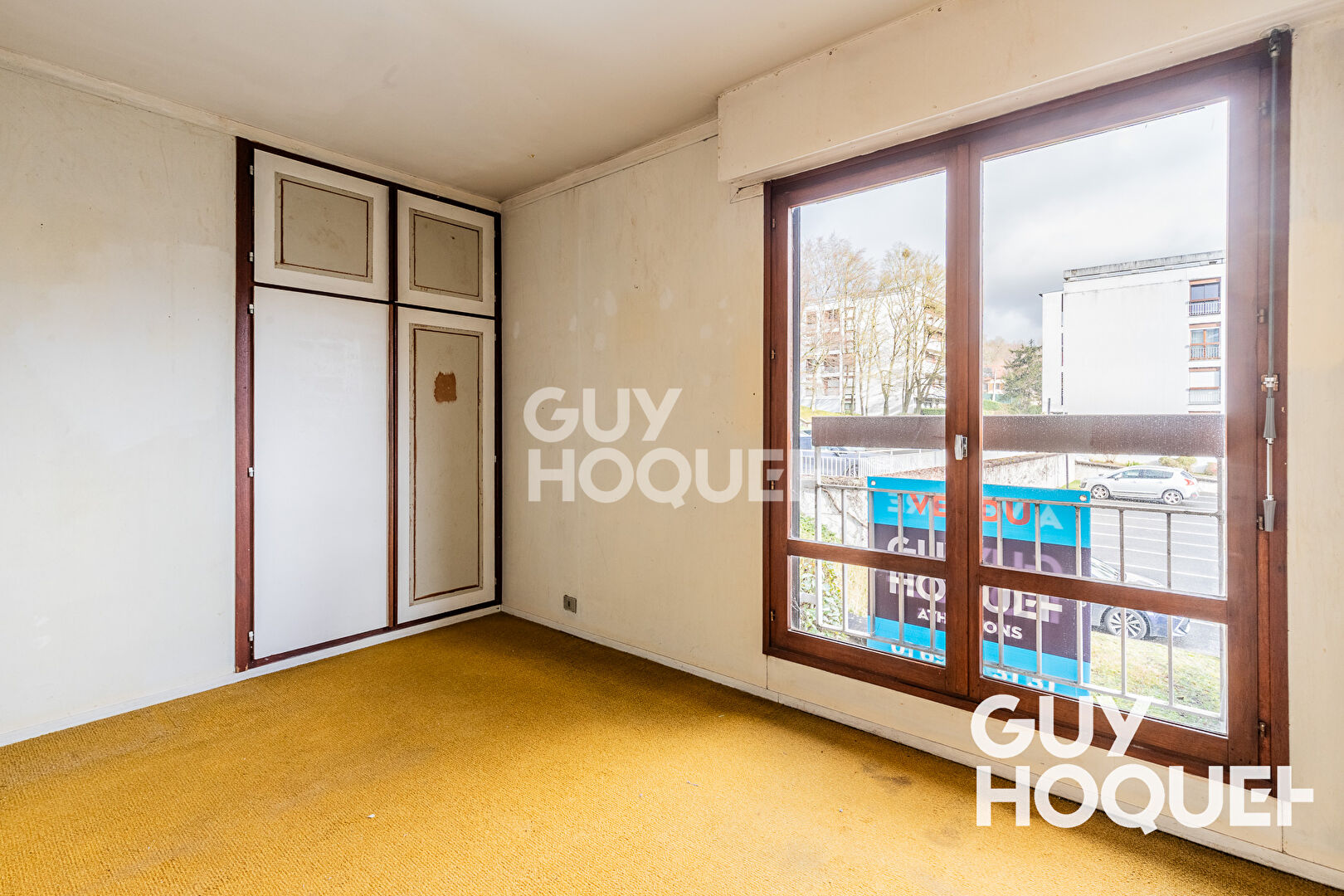 À vendre : Appartement 3 pièces à Athis Mons a Rénover