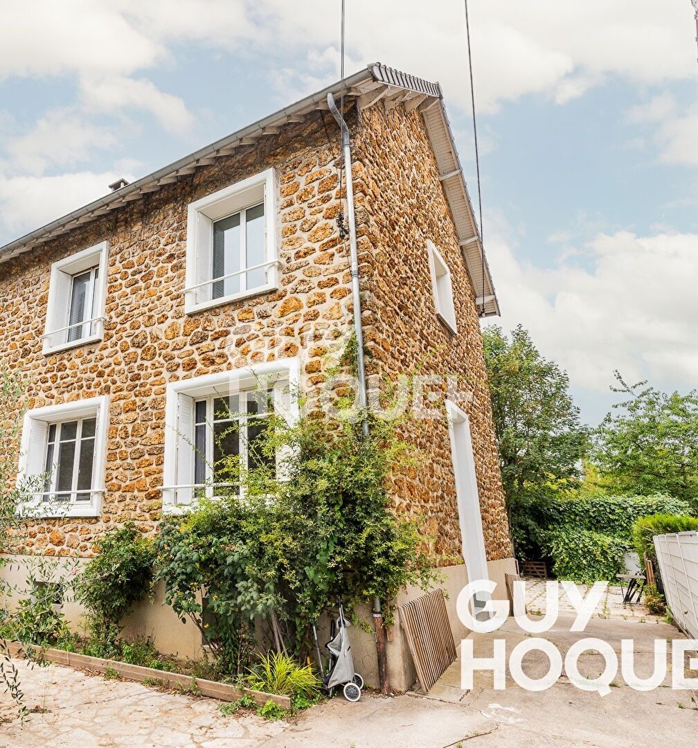 Maison à vendre à Athis Mons - QUARTIER DU VAL- Référence 5120