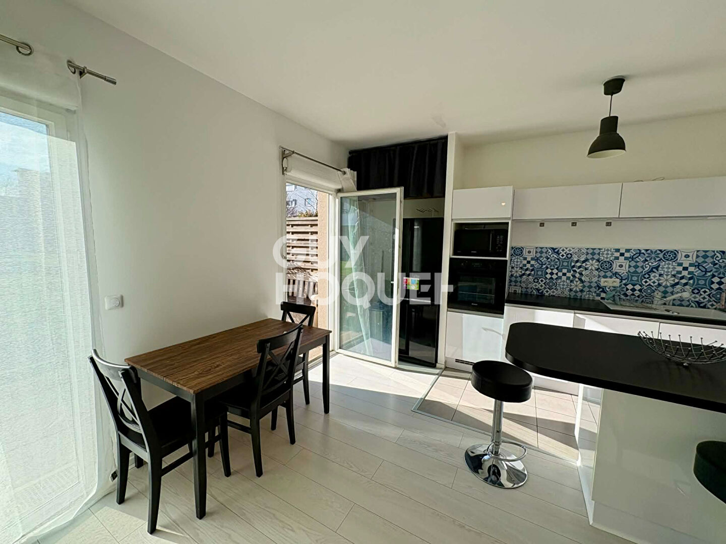 Appartement 2 pièces à louer avec terrasse à Athis Mons