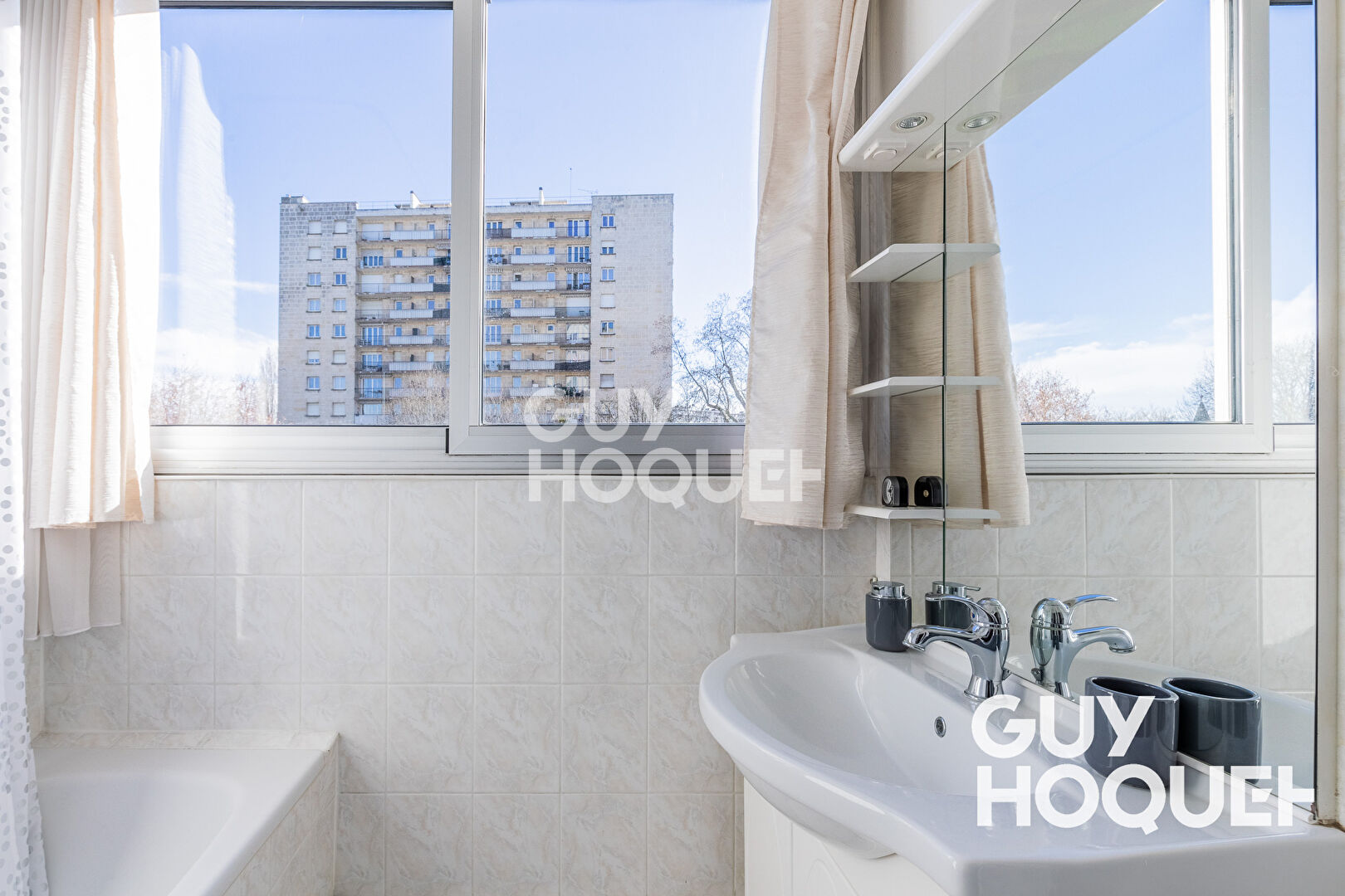 À vendre : Appartement 5 pièces à Savigny-sur-Orge, idéalement situé près de la gare !