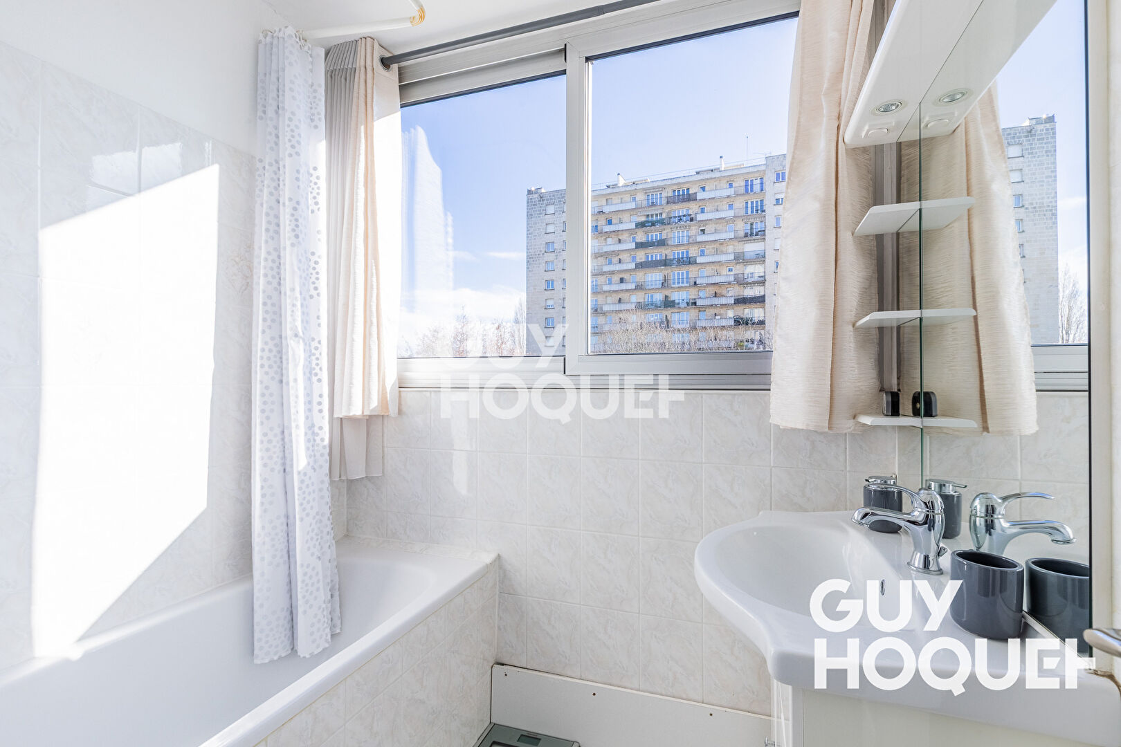 À vendre : Appartement 5 pièces à Savigny-sur-Orge, idéalement situé près de la gare !