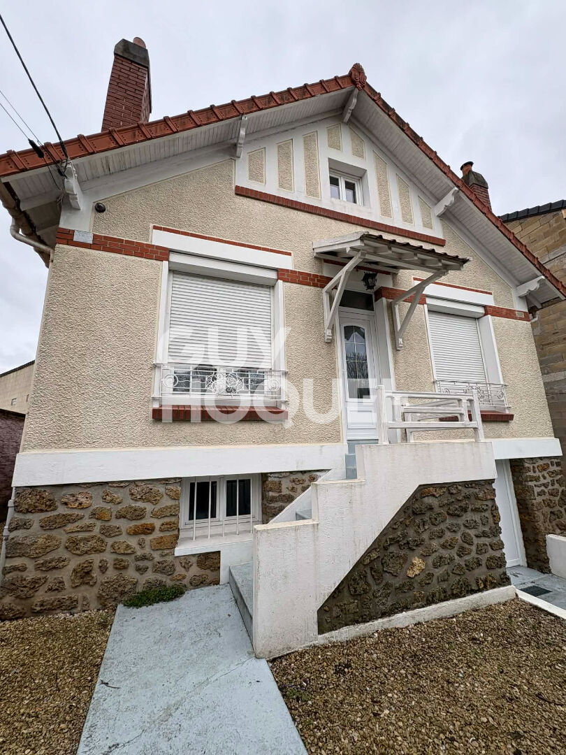 Maison à louer à Athis Mons - 5 pièces, 4 chambres